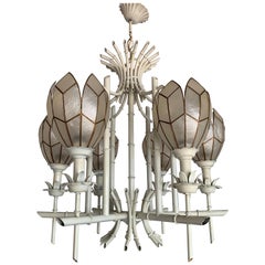 Lampe à suspension/lustre élégant en métal blanc mi-siècle, motif bambou et fleurs