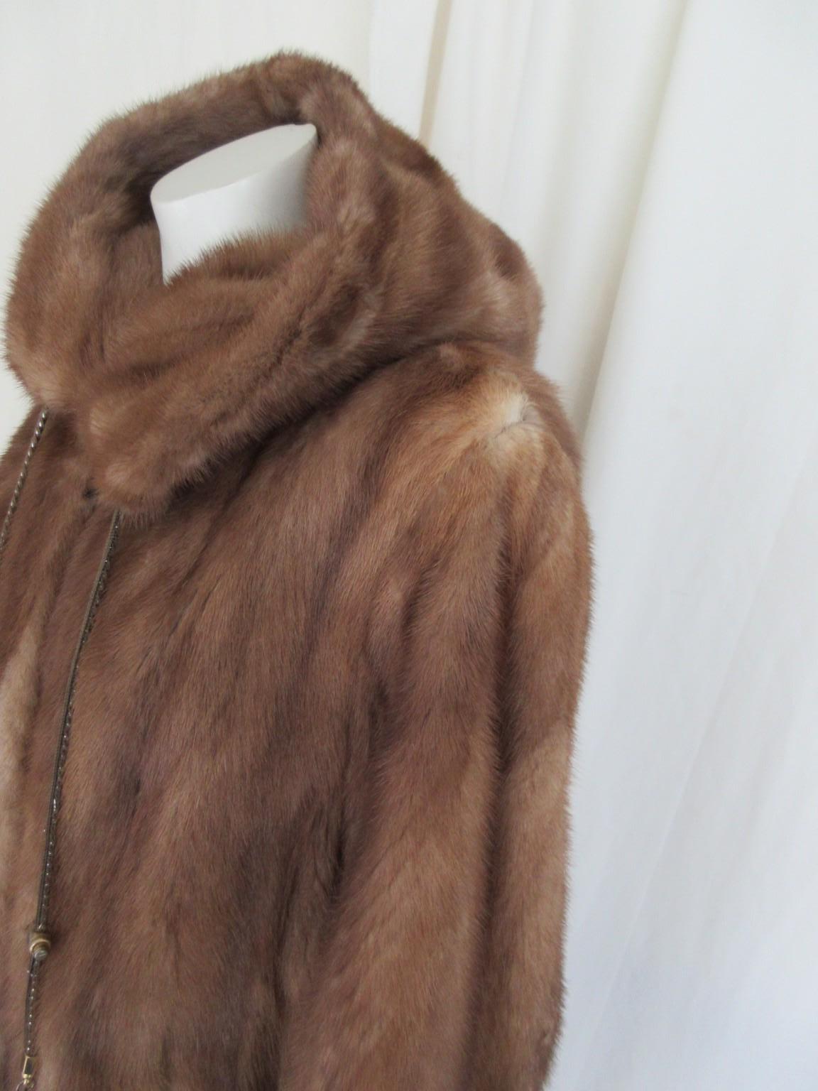 da uomo o donna Elegante cappotto in pelliccia di visone con cappuccio in vendita