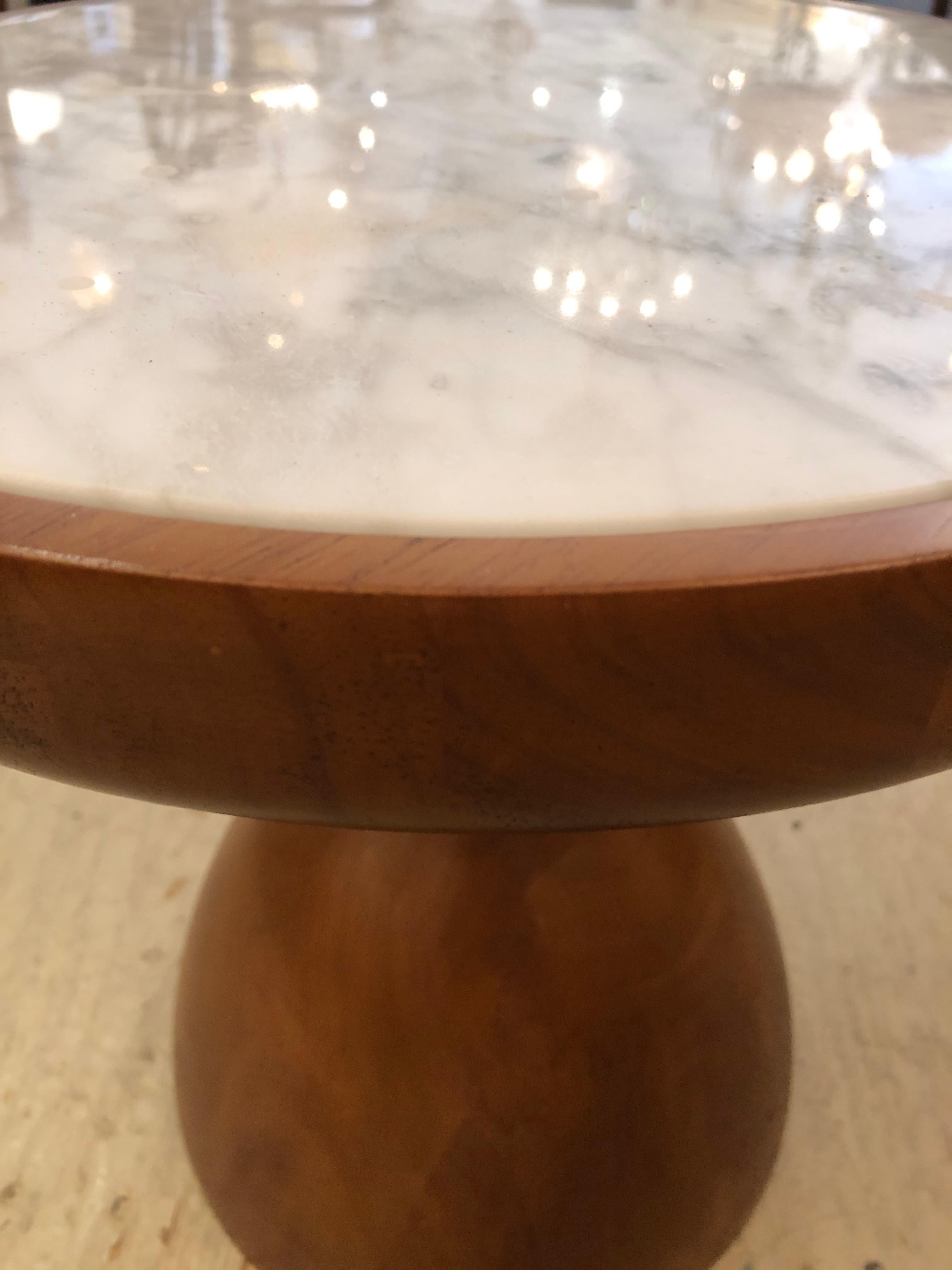 Mid-Century Modern Stylish Mod Round Walnut & Marble Mushroom Shaped End Table