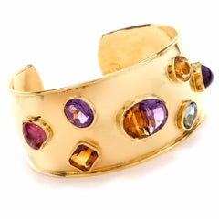 Stylish Multi-Gem Wide 18 Karat Gold Cuff Bracelet Signed Muzo