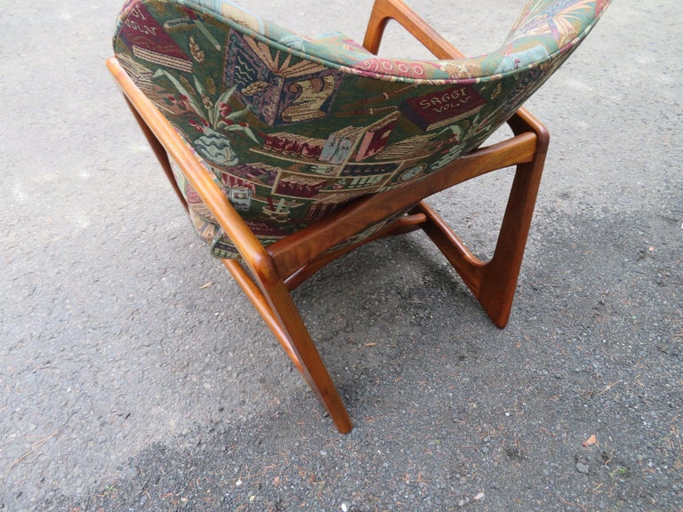 Stylish Pair Adrian Pearsall Unique Wing Back Chair Sculpted Walnut Midcentury For Sale 5