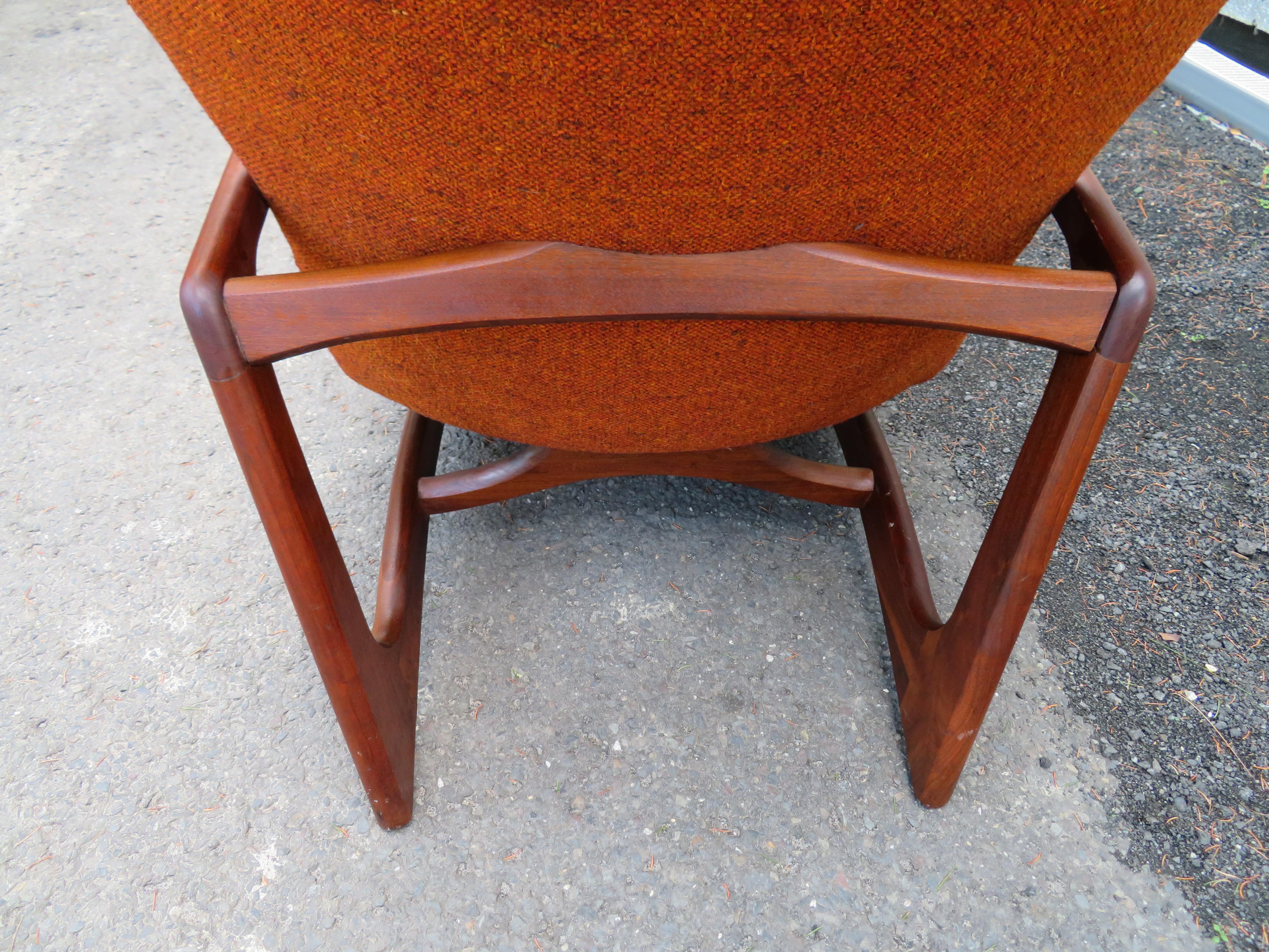 Mid-Century Modern Stylish Pair Adrian Pearsall Unique Wing Back Chair Sculpted Walnut Midcentury