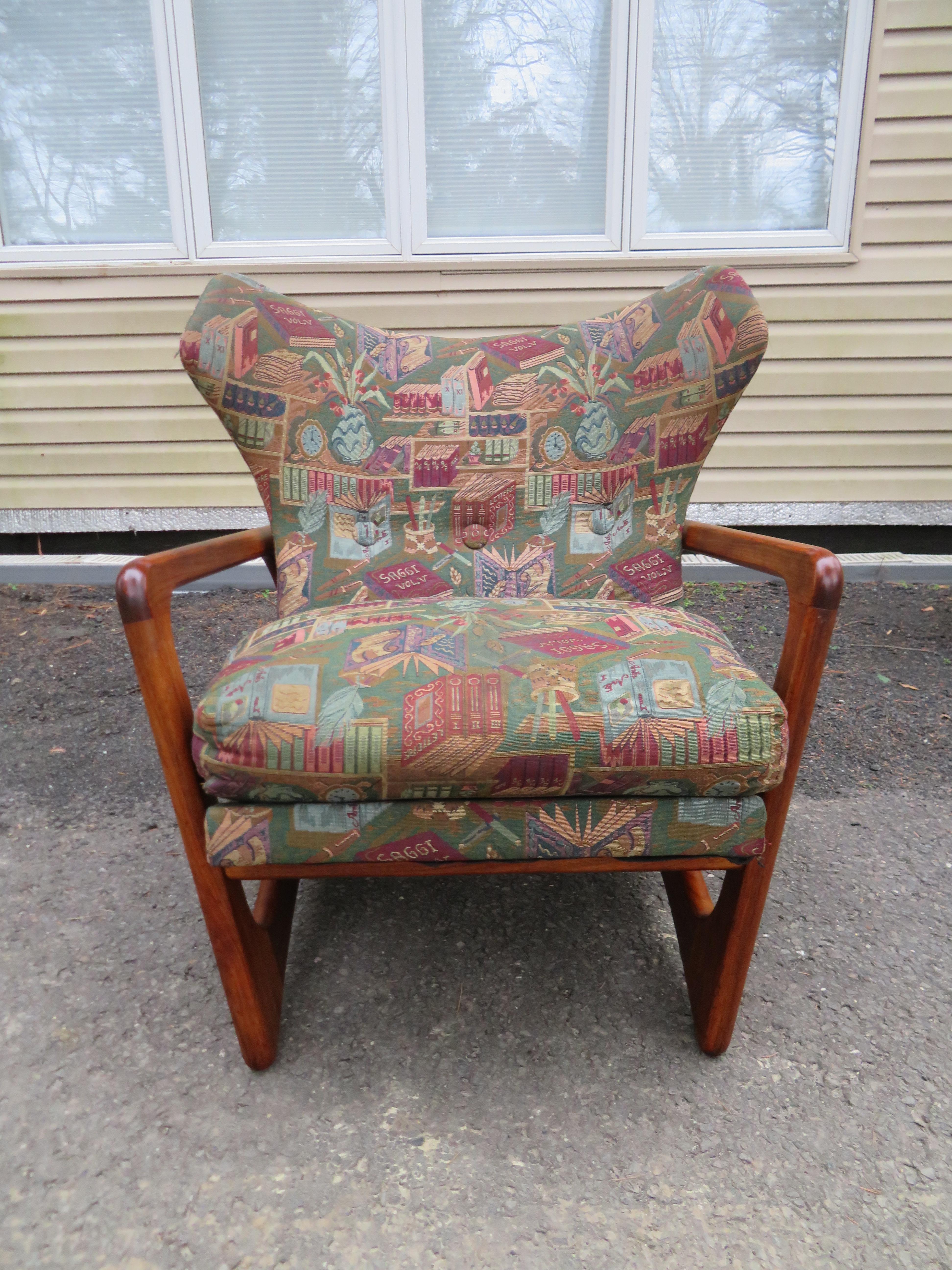 Stylish Pair Adrian Pearsall Unique Wing Back Chair Sculpted Walnut Midcentury In Good Condition In Pemberton, NJ