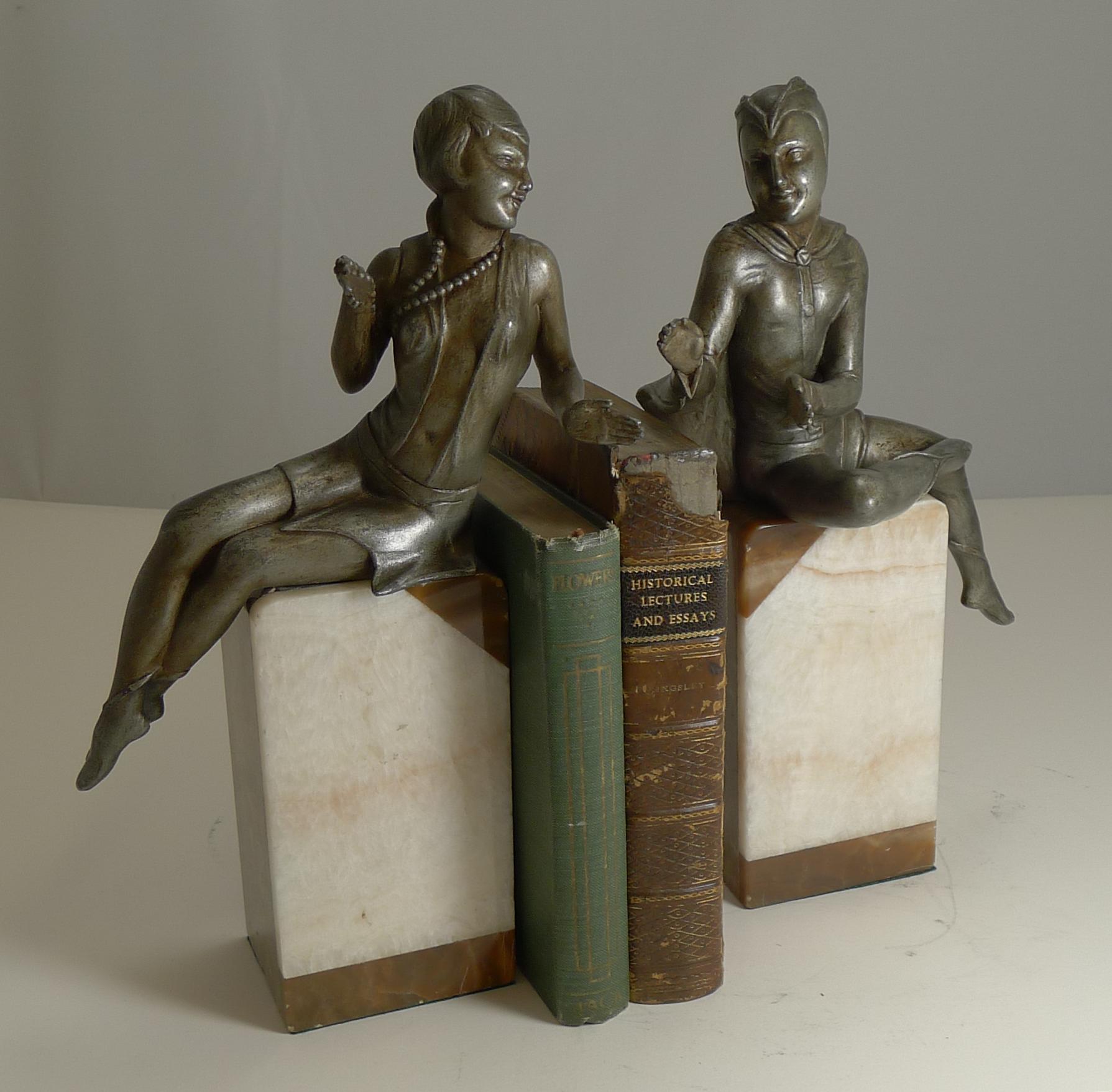 Stylish Pair of Art Deco Figures Signed Salvado, France, circa 1920 / Bookends 3