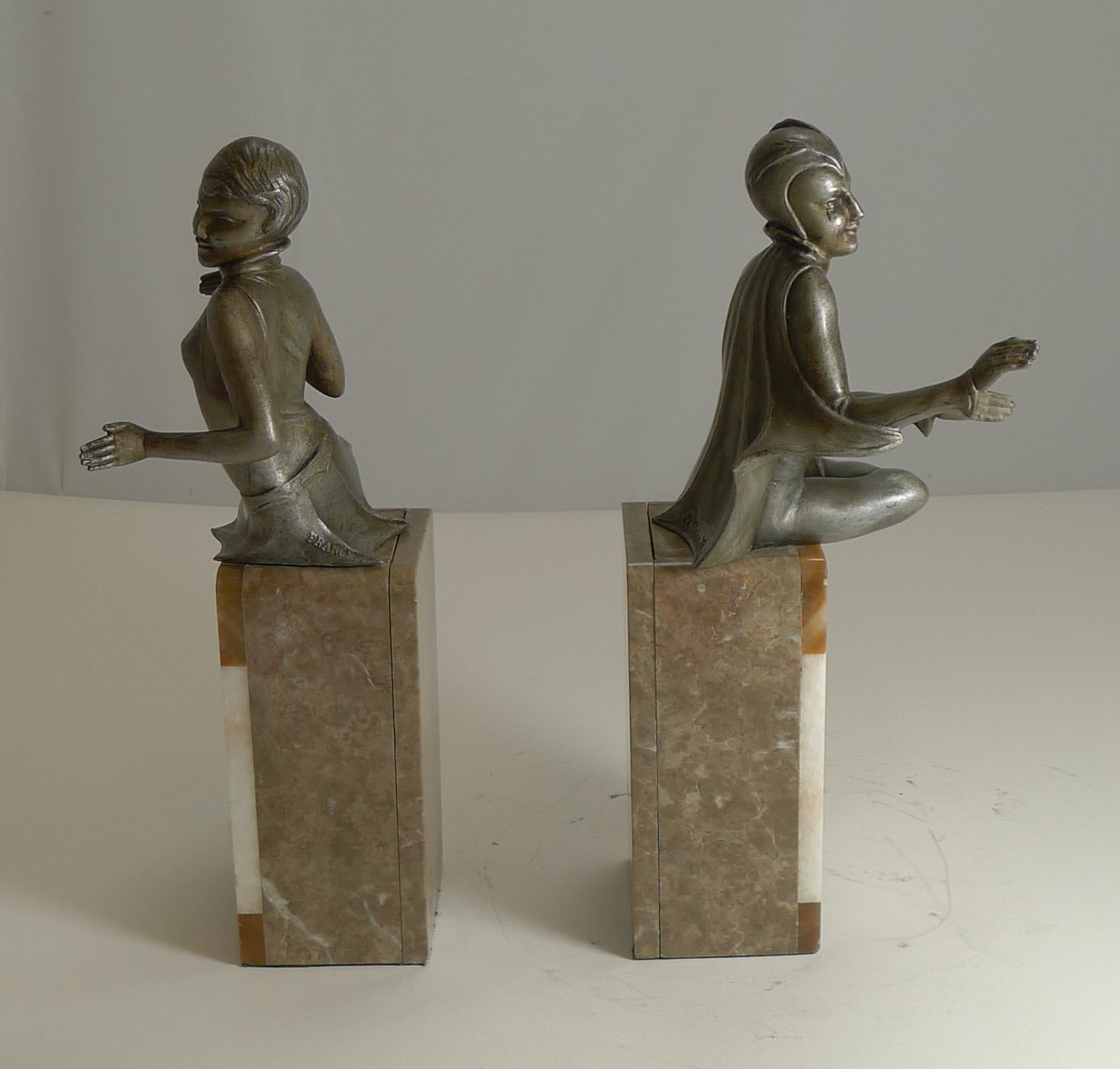 Stylish Pair of Art Deco Figures Signed Salvado, France, circa 1920 / Bookends 1