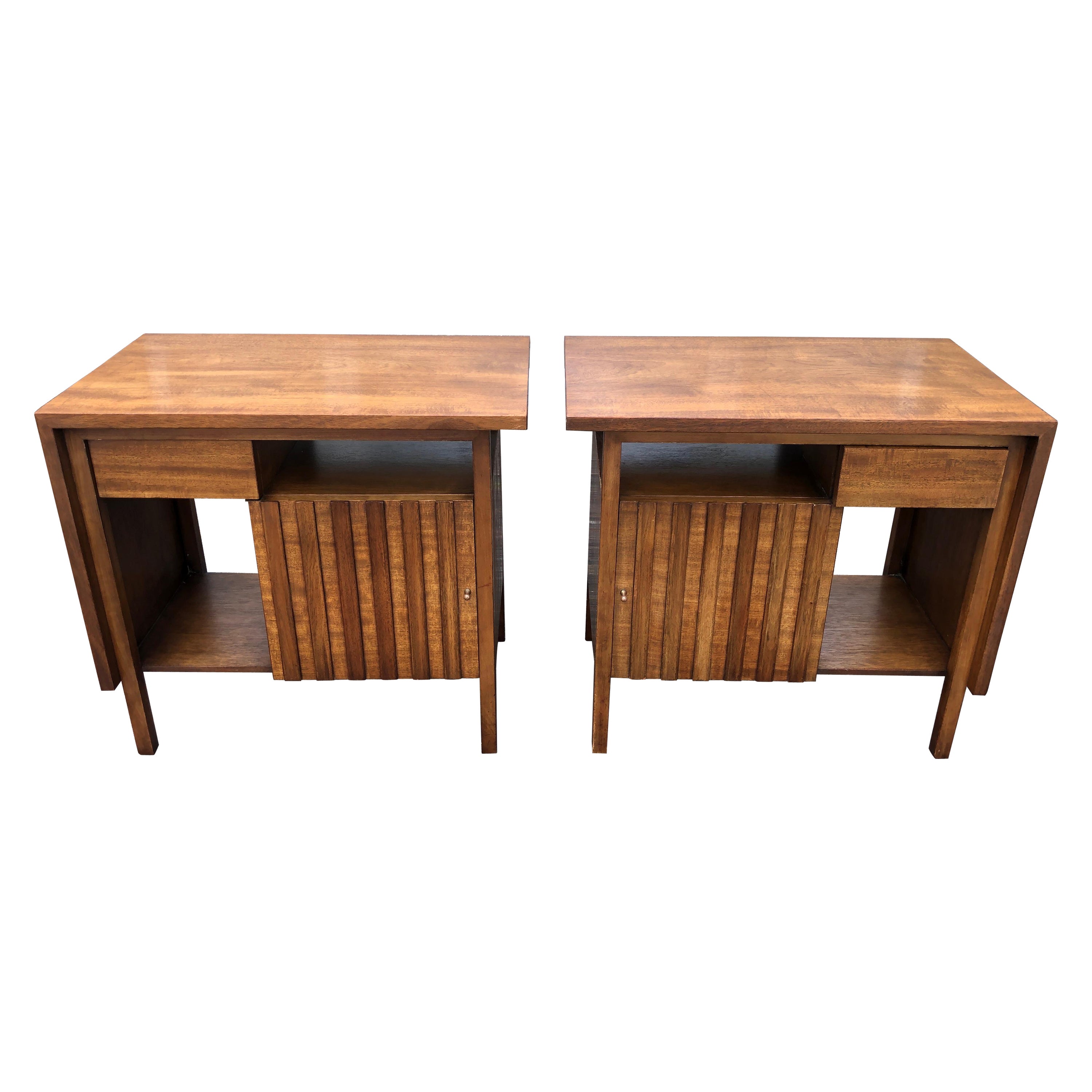 Stylish Pair John Widdicomb Walnut Night Stands Mid Century Modern