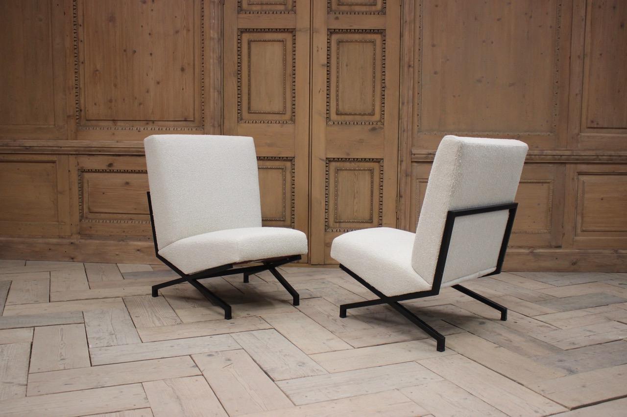 Mid-20th Century Stylish Pair of 1950s French Armchairs
