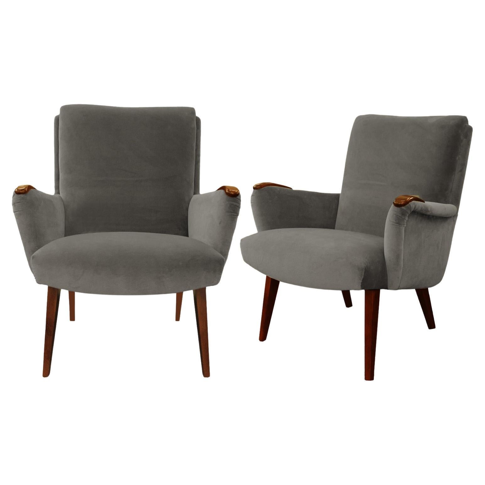 Stylish Pair of Italian Mid-Century Modern Lounge Chairs, 1950s