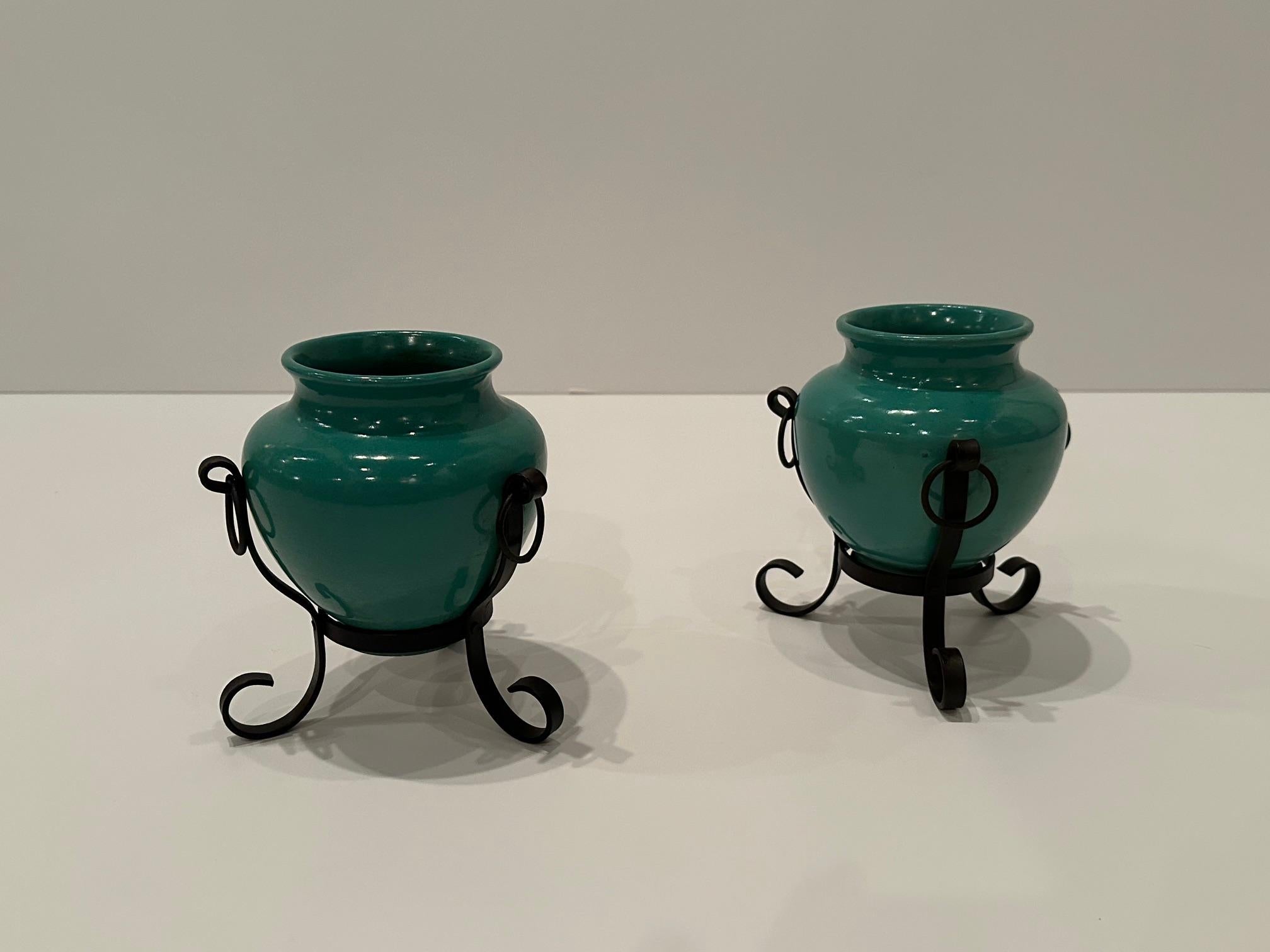 Stylish Pair of Italian Pottery Vases in Hand Wrought Iron Frames For Sale 2