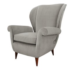 Stilvolles Paar Mid-Century-Modern-Ohrensessel mit hoher Rückenlehne, 1950er Jahre