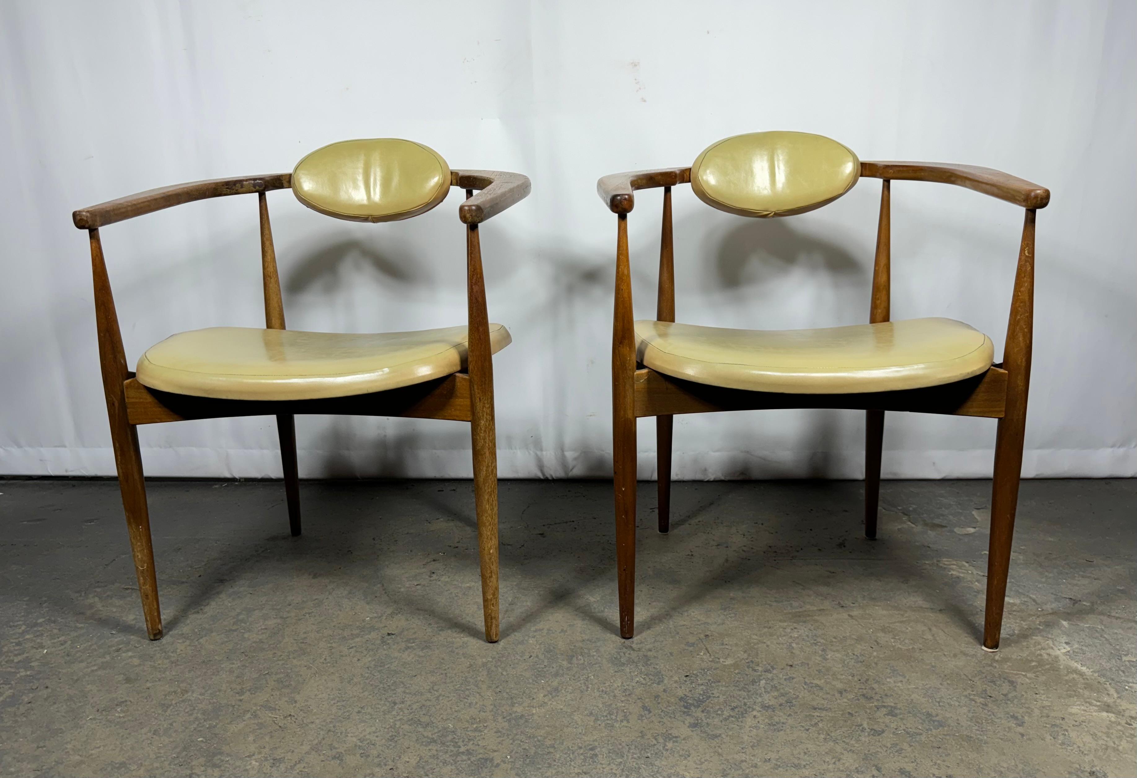 Paire de fauteuils modernistes par Adrian Pearsall pour Craft Associates en vente 4