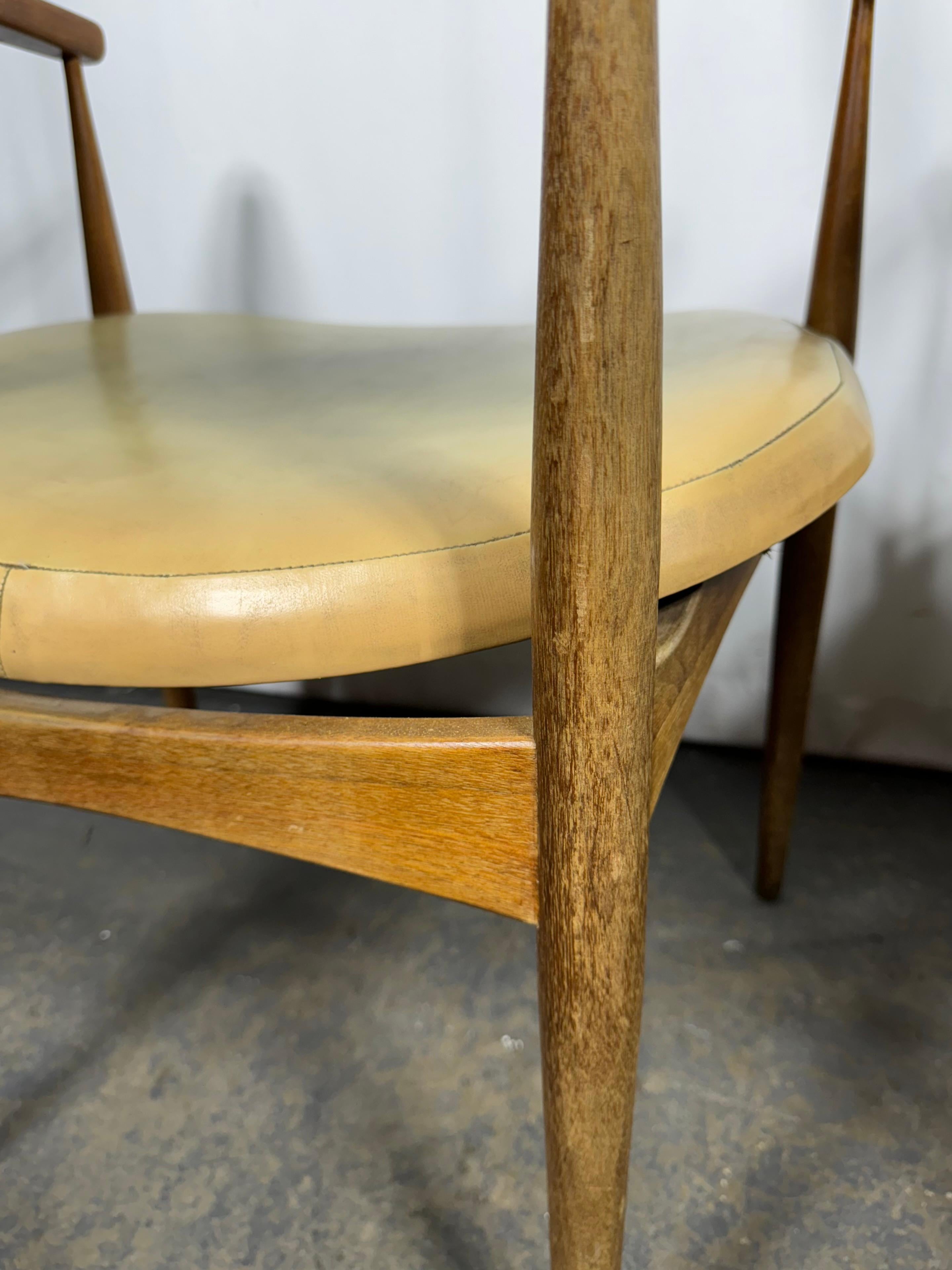 Paire de fauteuils modernistes par Adrian Pearsall pour Craft Associates en vente 5