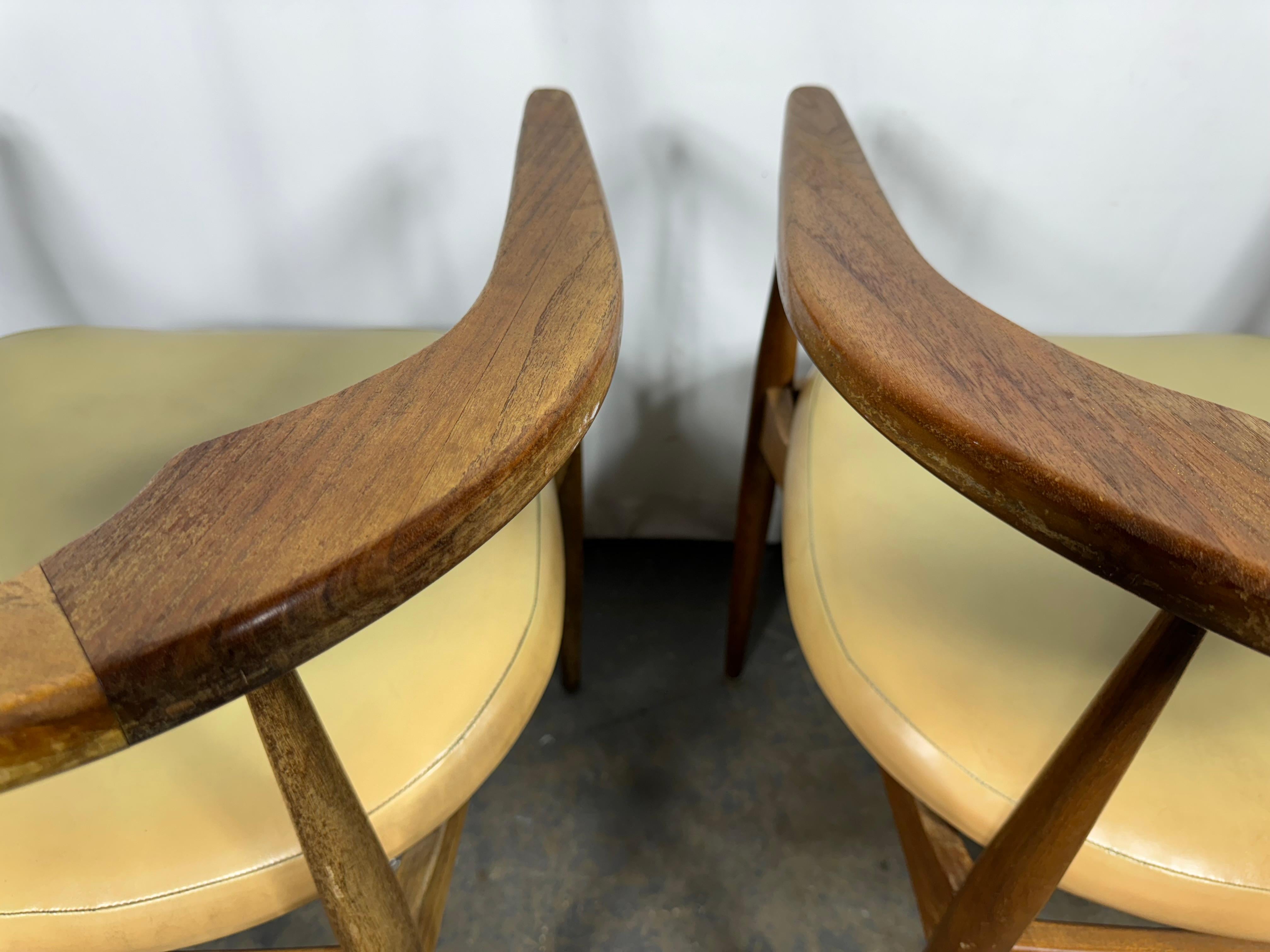 Milieu du XXe siècle Paire de fauteuils modernistes par Adrian Pearsall pour Craft Associates en vente