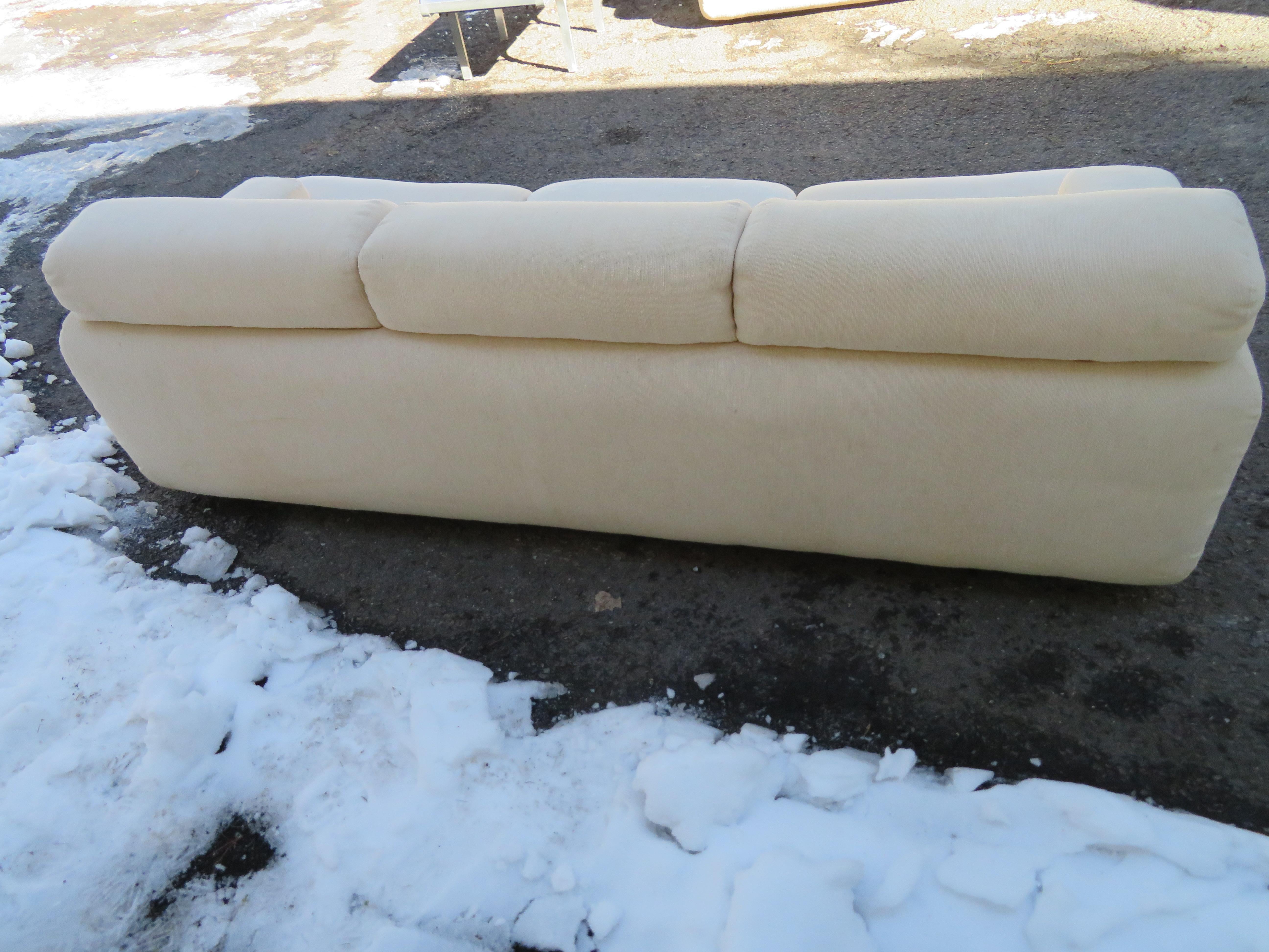 Stylish Pair of Weiman Preview Sofas Mid-Century Modern In Good Condition In Pemberton, NJ