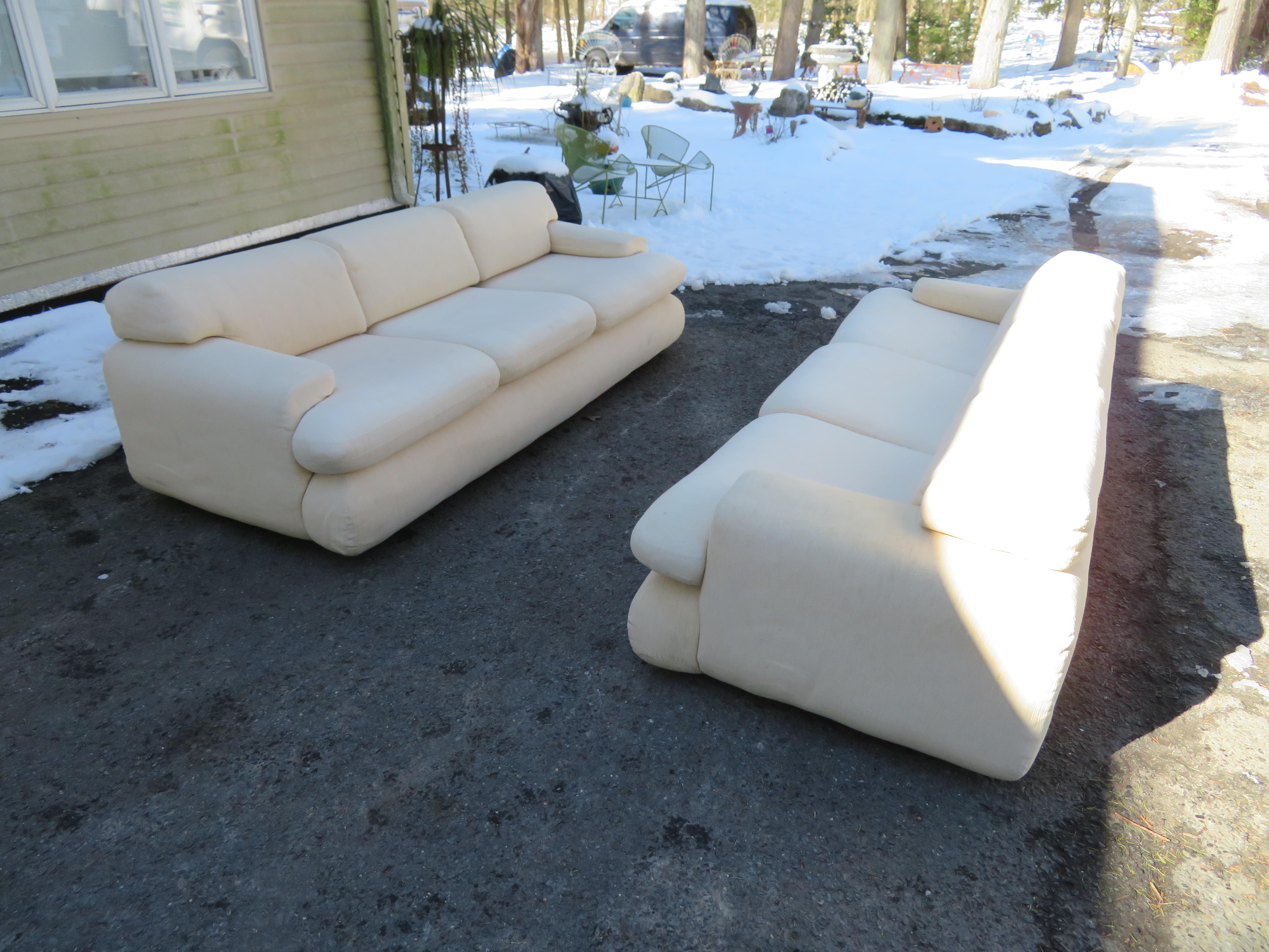 Stylish Pair of Weiman Preview Sofas Mid-Century Modern 3