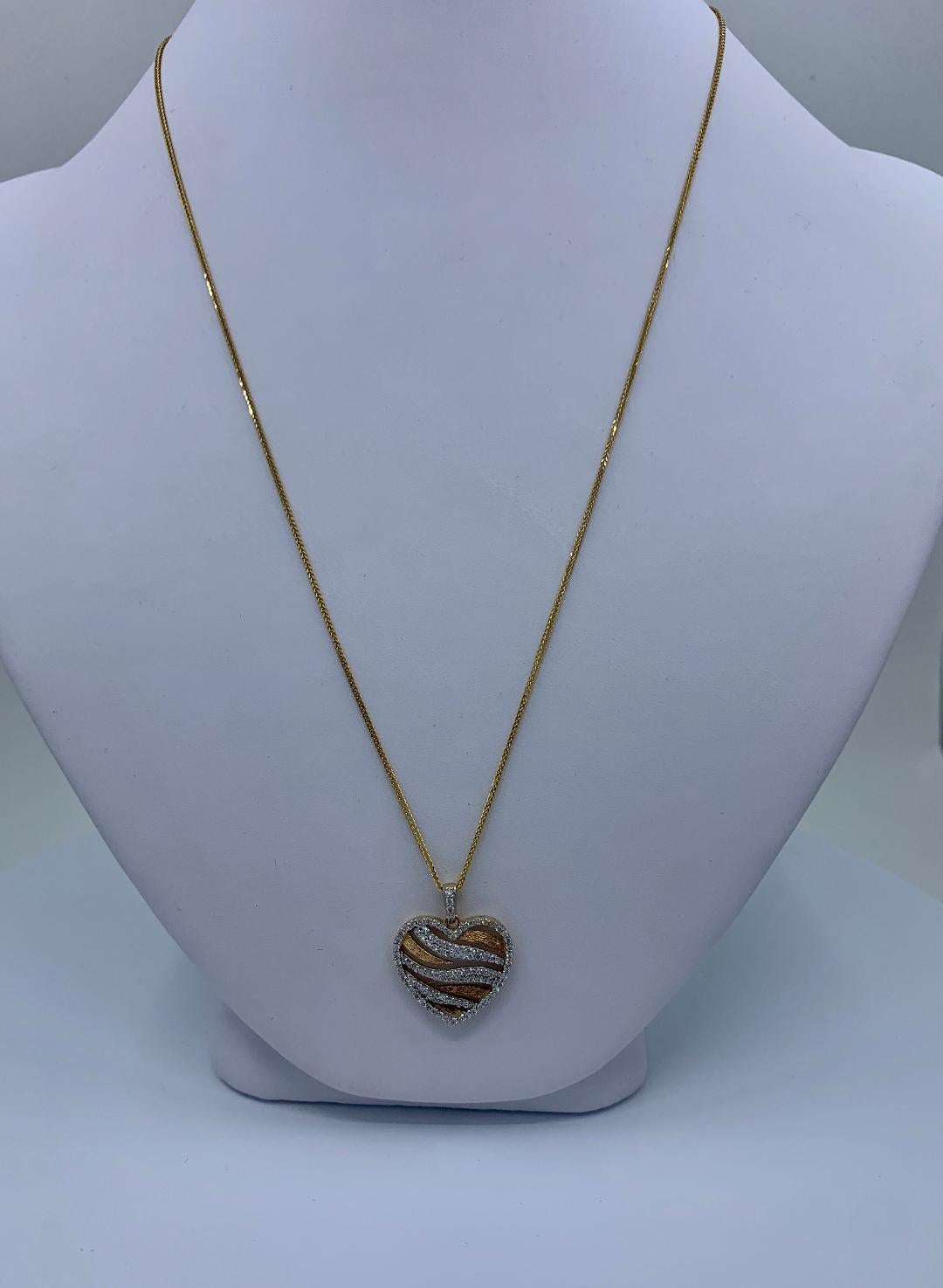 Stylish Pave Diamond Zebra Stripe Heart Pendant Two-Tone Yellow Gold with Chain In Excellent Condition For Sale In Tustin, CA