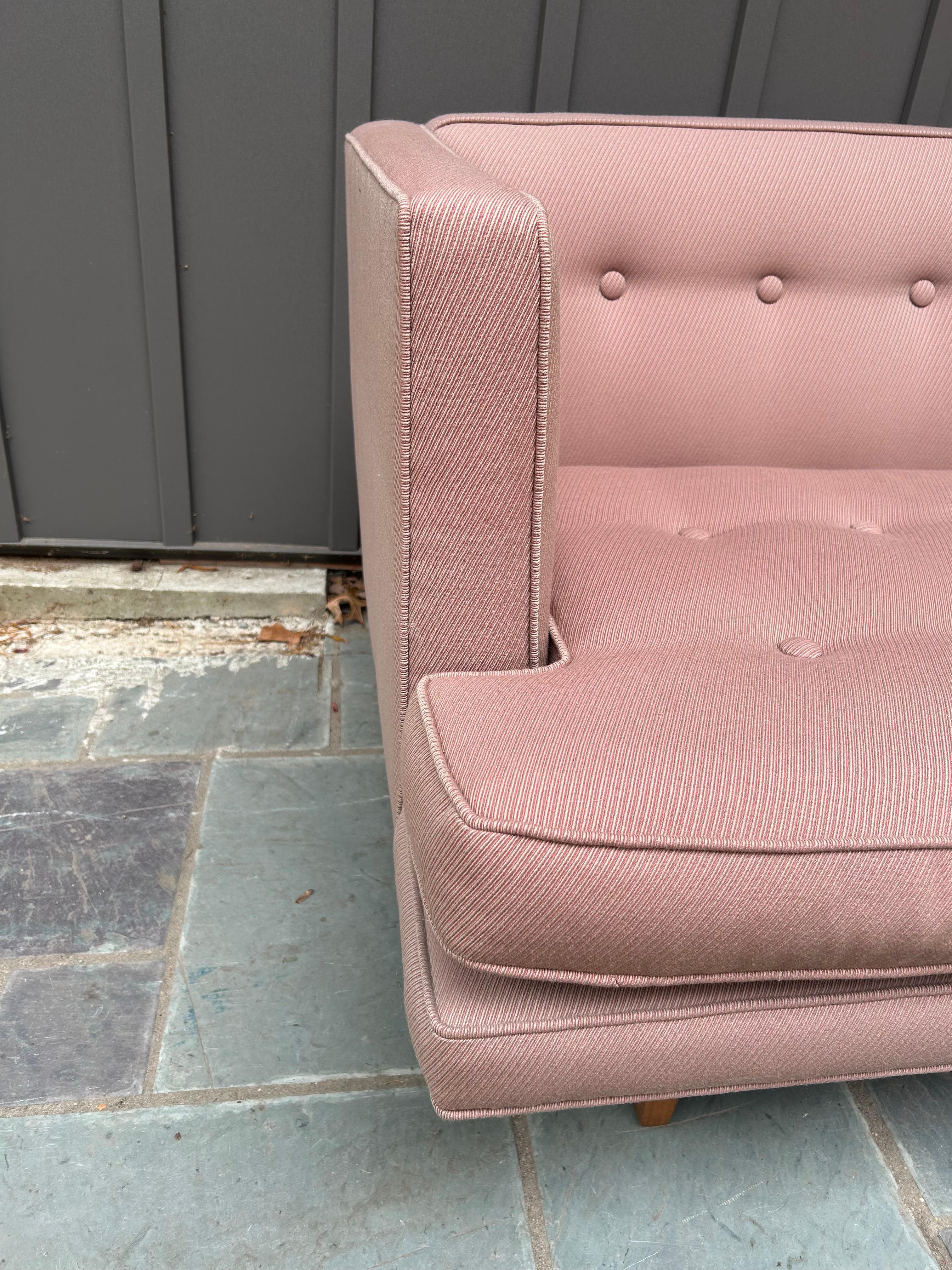 Divano in legno di noce di Edward Wormley per Dunbar, metà secolo. in vendita 3