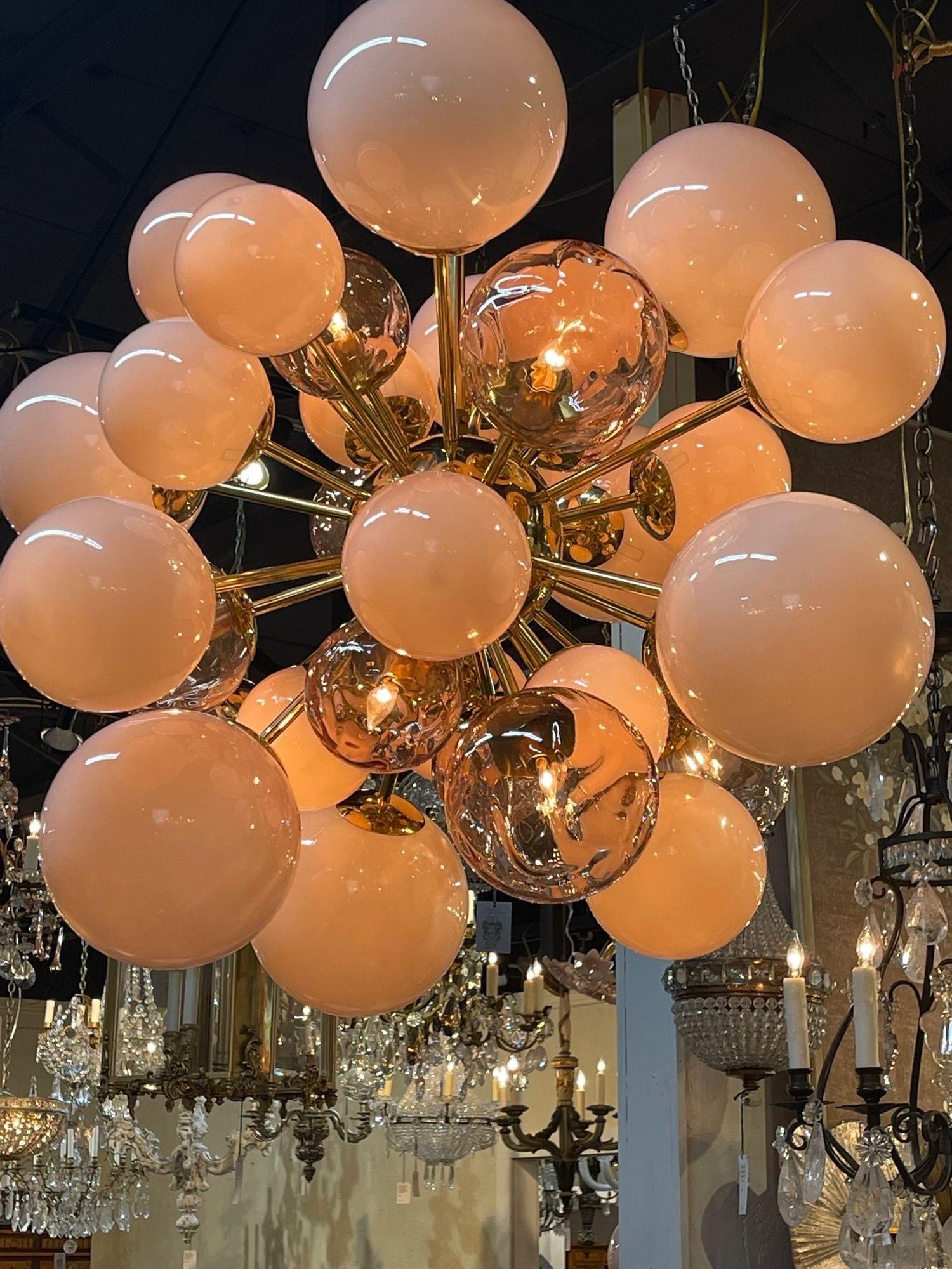 Stylish Pink Cloud Murano Glass Chandelier In Good Condition For Sale In Dallas, TX