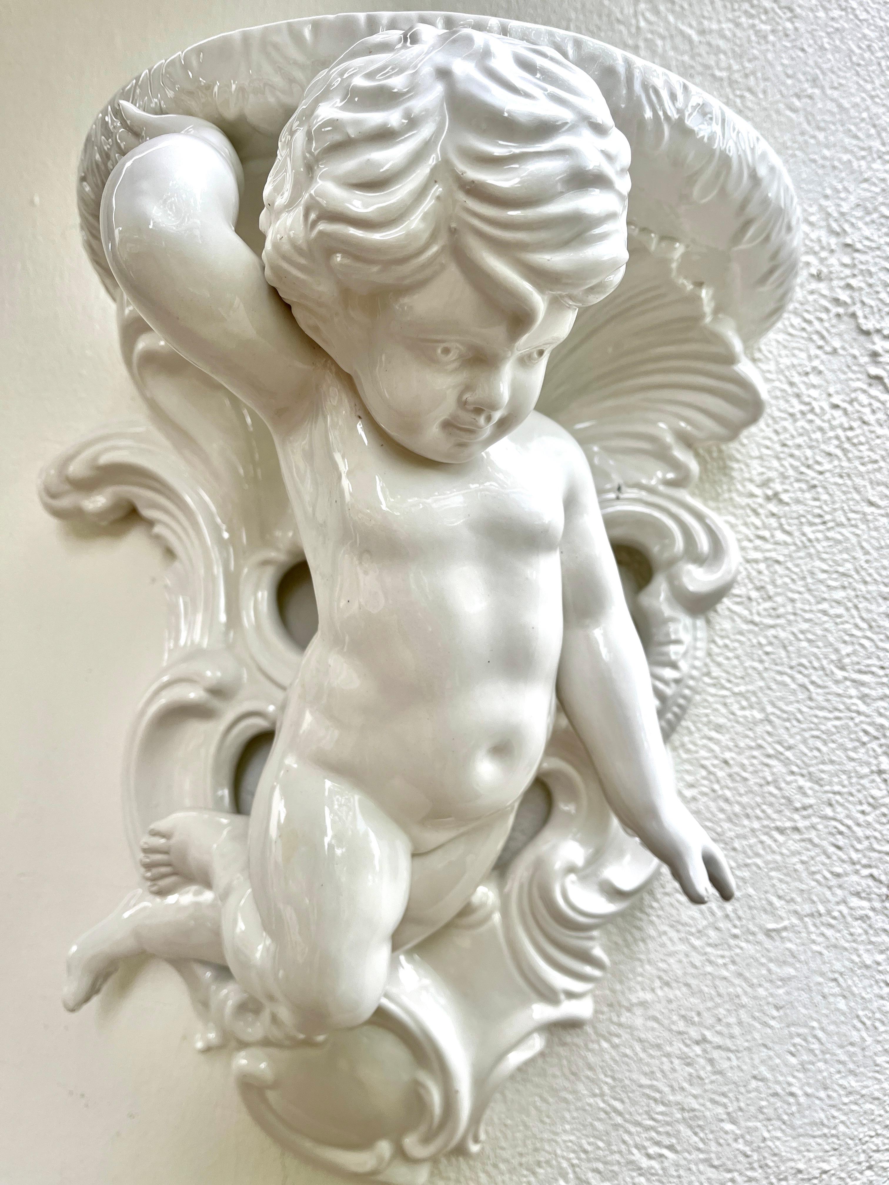 Stylish Porcelain Glazed Wall Mount Sculpture, Italy,  1930s In Good Condition For Sale In Verviers, BE