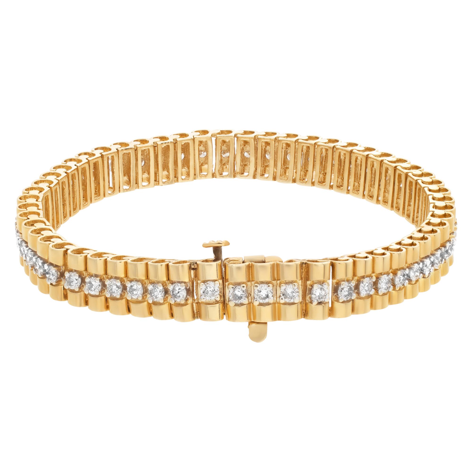 Stilvolles Gliederarmband im Prsidentenstil mit ca. 3 Karat rundem Vollschliff im Zustand „Hervorragend“ in Surfside, FL