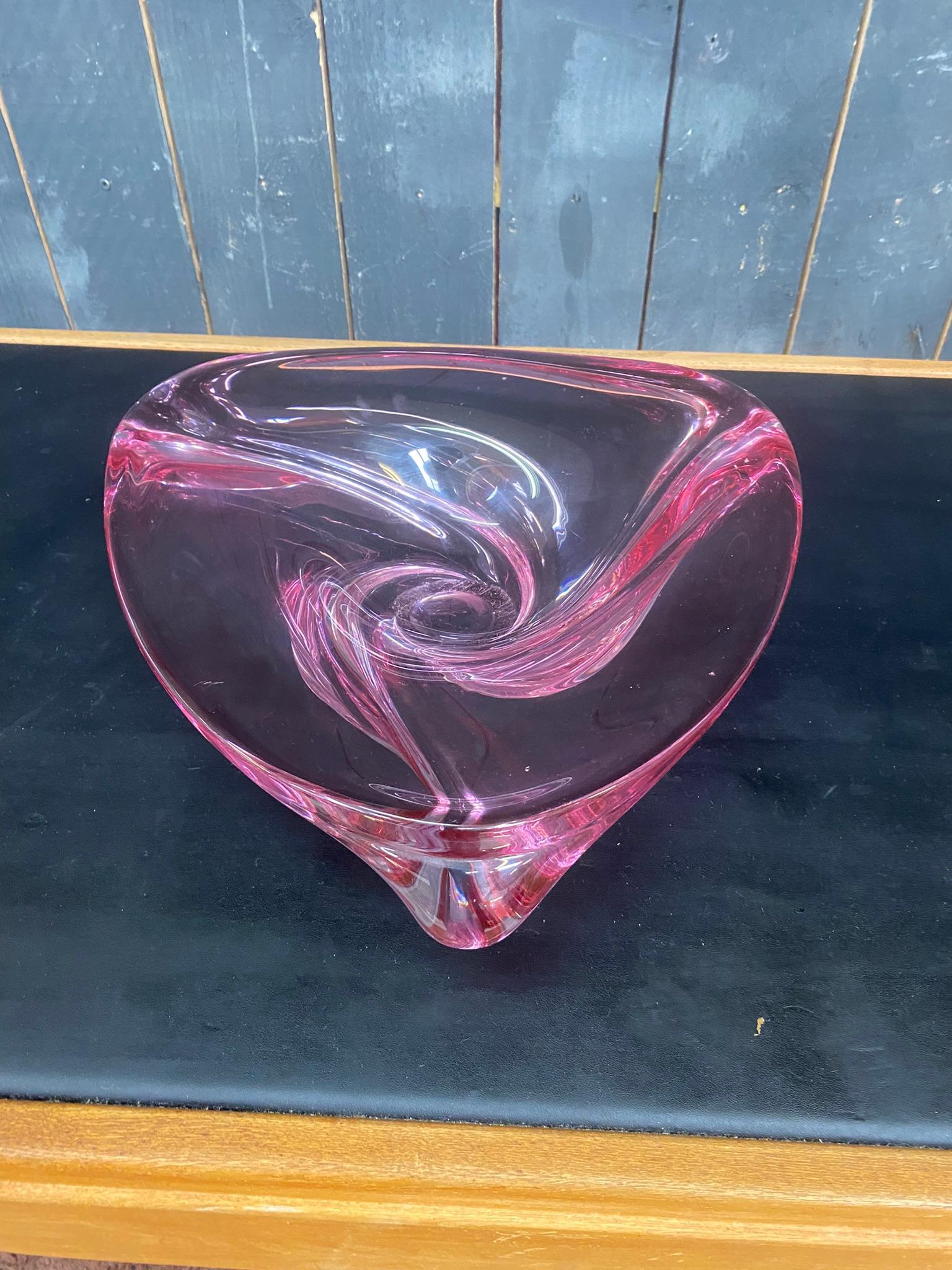 Stylish purple Glass Bowl / Centerpiece by Murano Glass In Good Condition For Sale In Saint-Ouen, FR