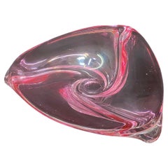 Elegante cuenco / centro de mesa de cristal morado de Murano