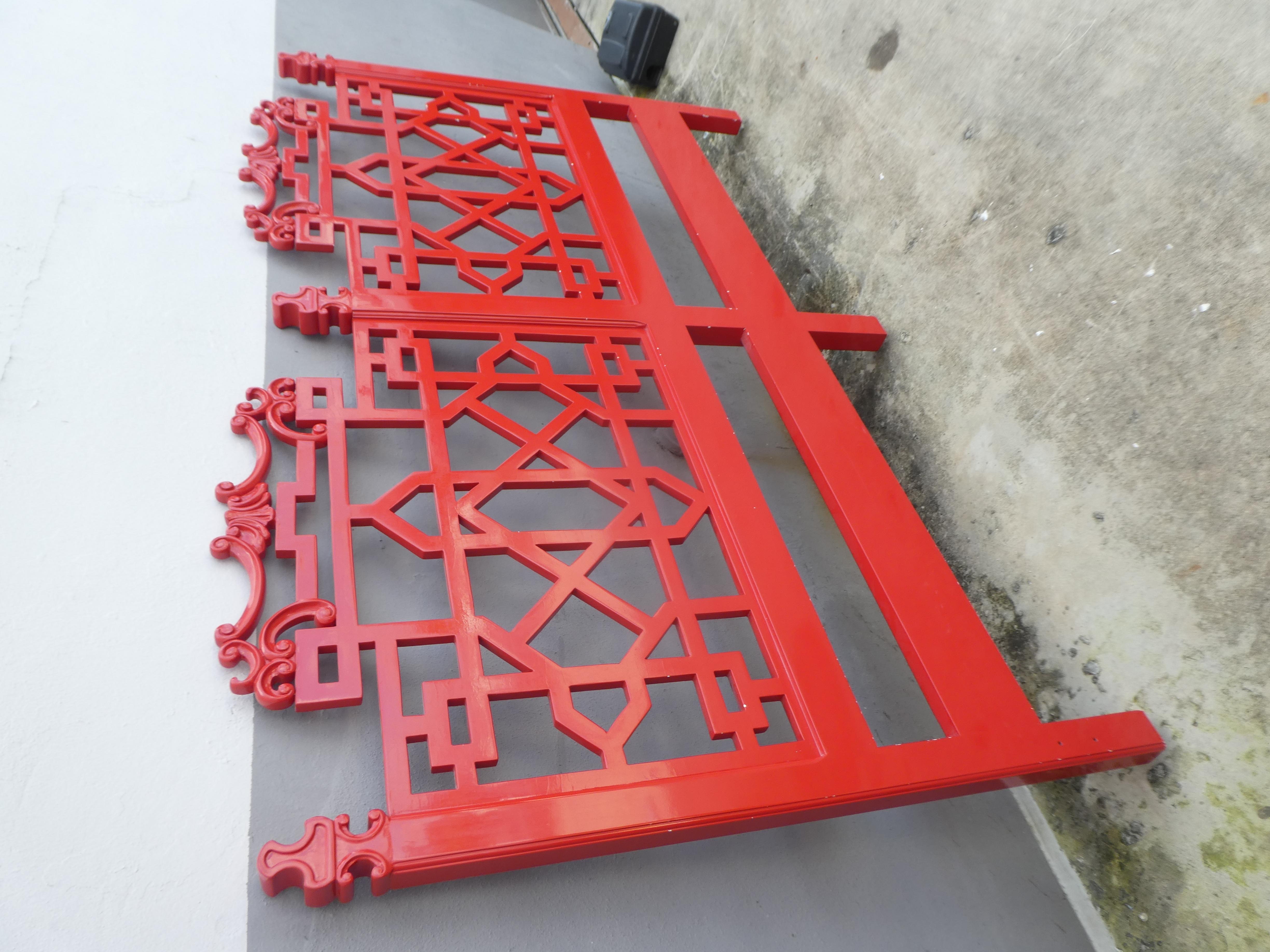 Stylish Red Painting Wood Chinese Chippendale King Sized Heardboard 4