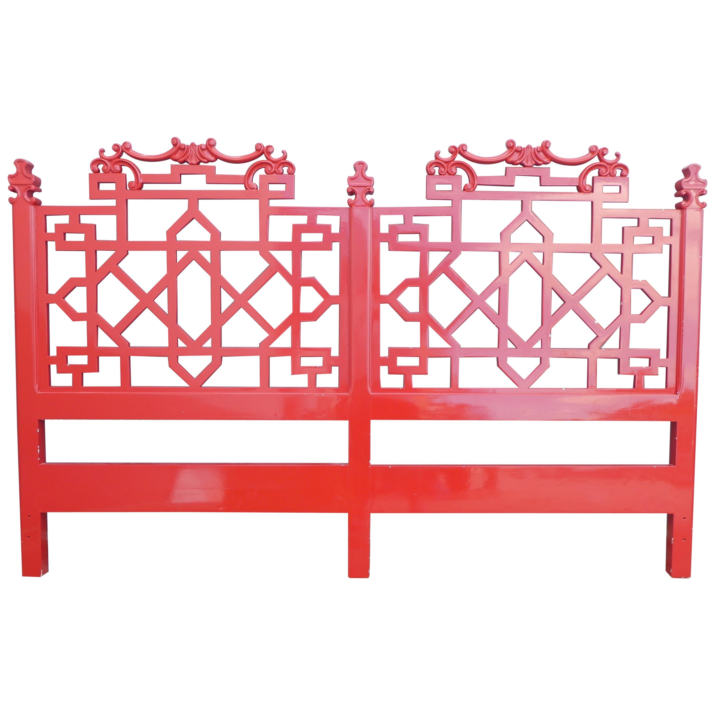 Stylish Red Painting Wood Chinese Chippendale King Sized Heardboard