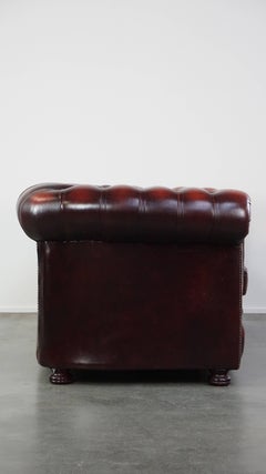 Stylish red spacious English 2.5-seater cowhide leather chesterfield sofa