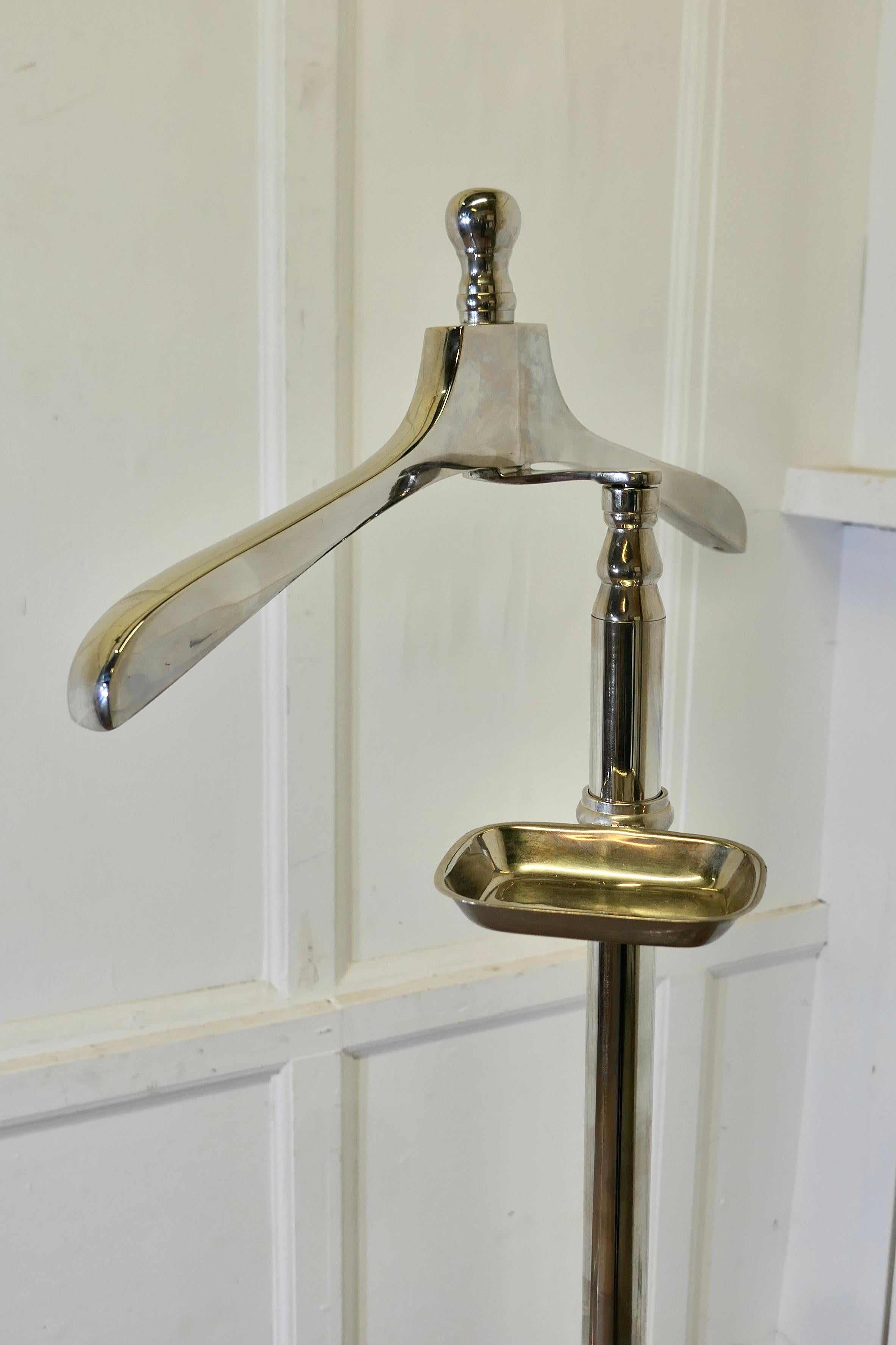 Stylish Retro Chrome Valet, Suit Hanger, Mannequin en vente 1