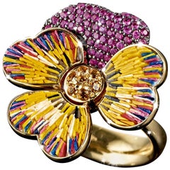 Stylish Ring Yellow Gold Pink and Yellow Sapphires Hand Decorated Micromosaic