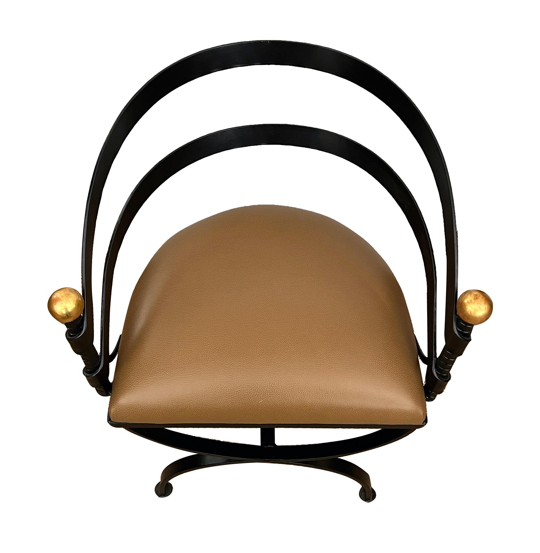 Mid-Century Modern Stylish Set of Four Wrought Iron Barrel-back Curule-form Chairs For Sale
