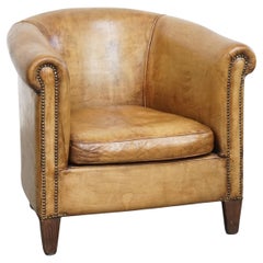 Stylish Sheepskin Leather Club Chair with Beautiful Colors