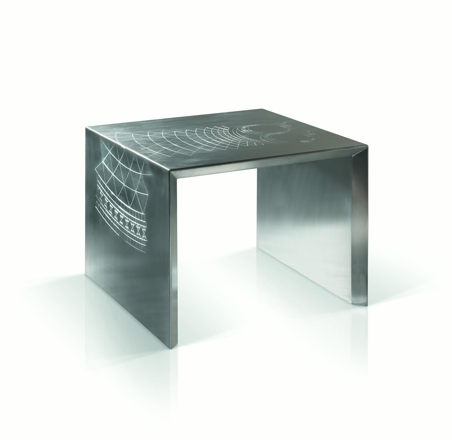 Modern Stylish Side Table in Satin Stainless Steel with Decorative Engravings For Sale