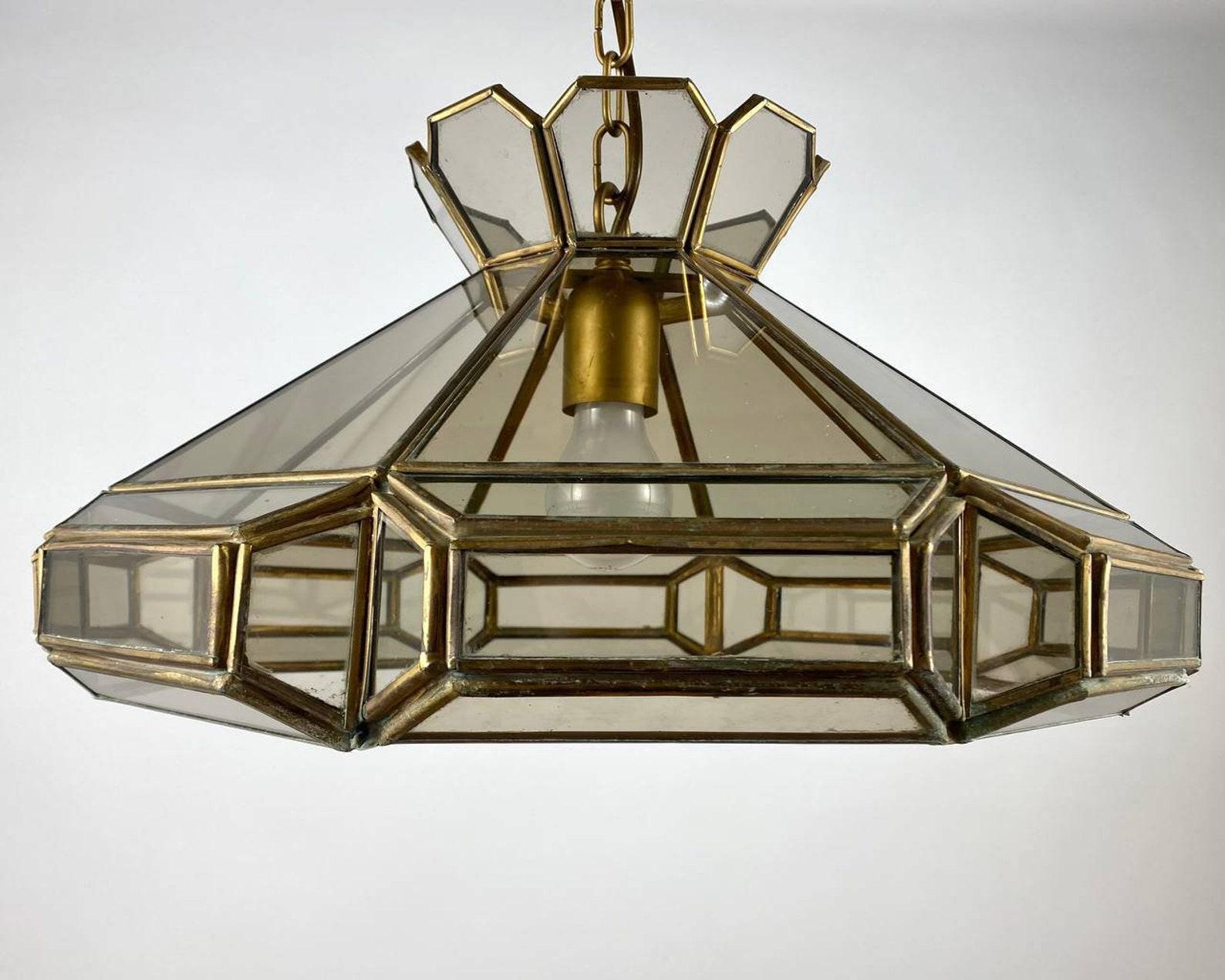 Stylish Smoky Glass & Gilt Brass Chandelier, Germany In Good Condition For Sale In Bastogne, BE