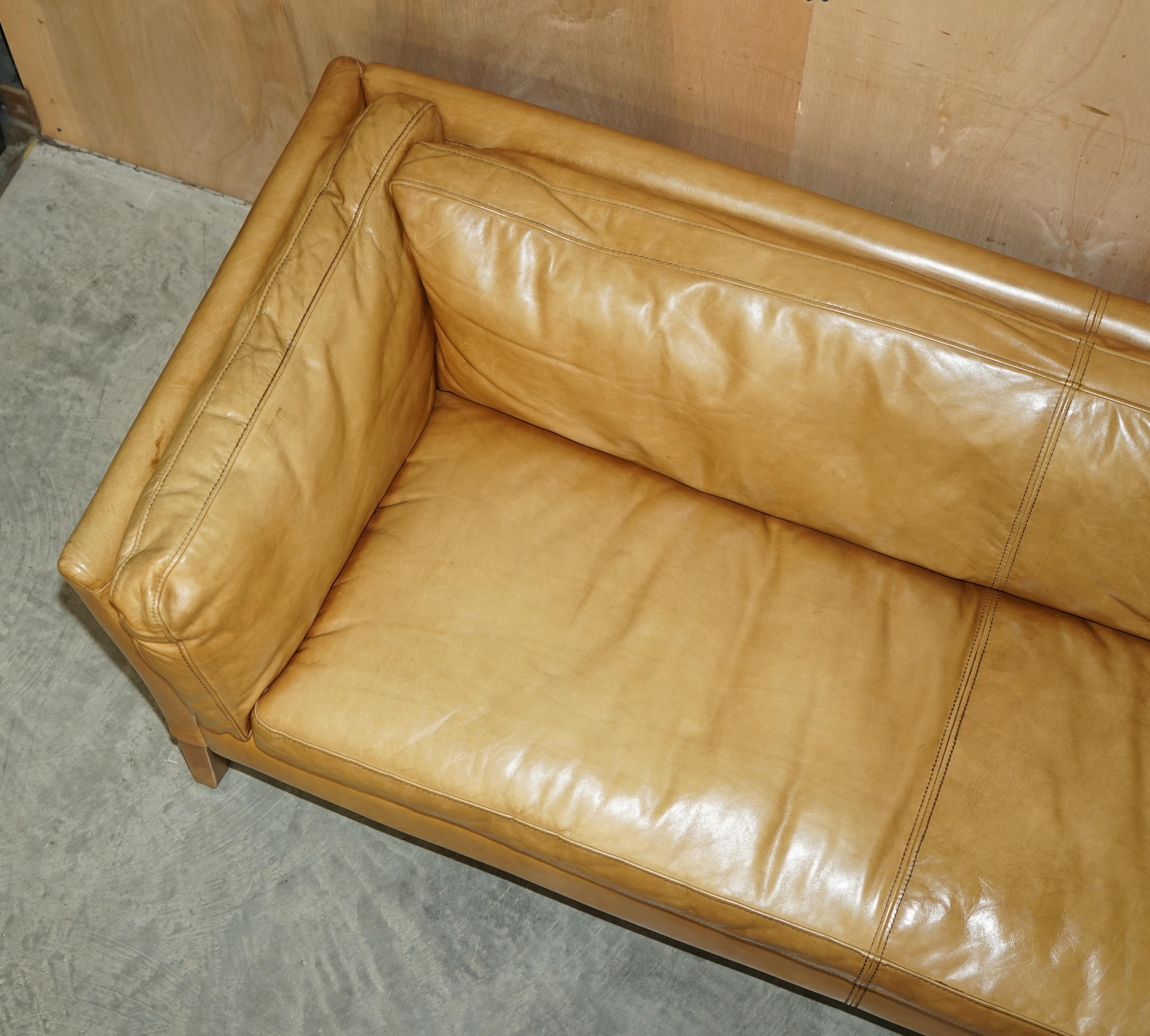 STYLiSH SUPER COMFORTABLE LARGE HALO GROUCHO TAN BROWN LEATHER THREE SEAT SOFA For Sale 4