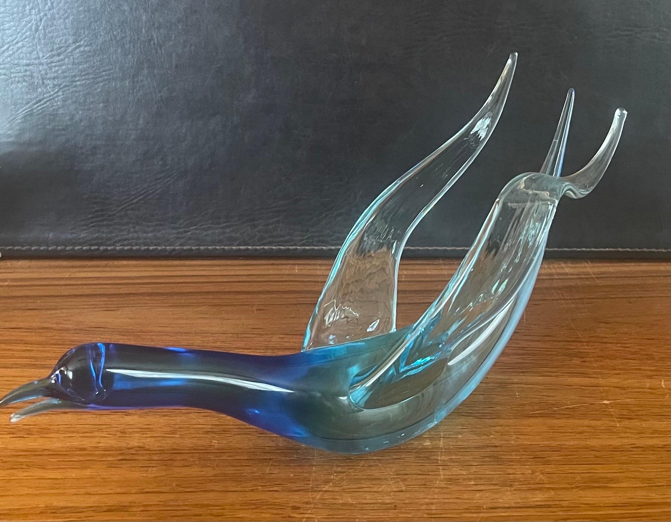 Italian Stylish Swimming Swan Art Glass Sculpture by Murano Glass For Sale