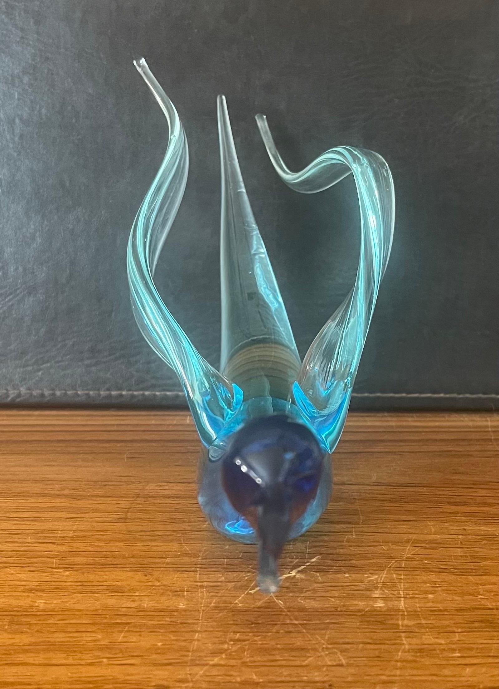 Stylish Swimming Swan Art Glass Sculpture by Murano Glass For Sale 1