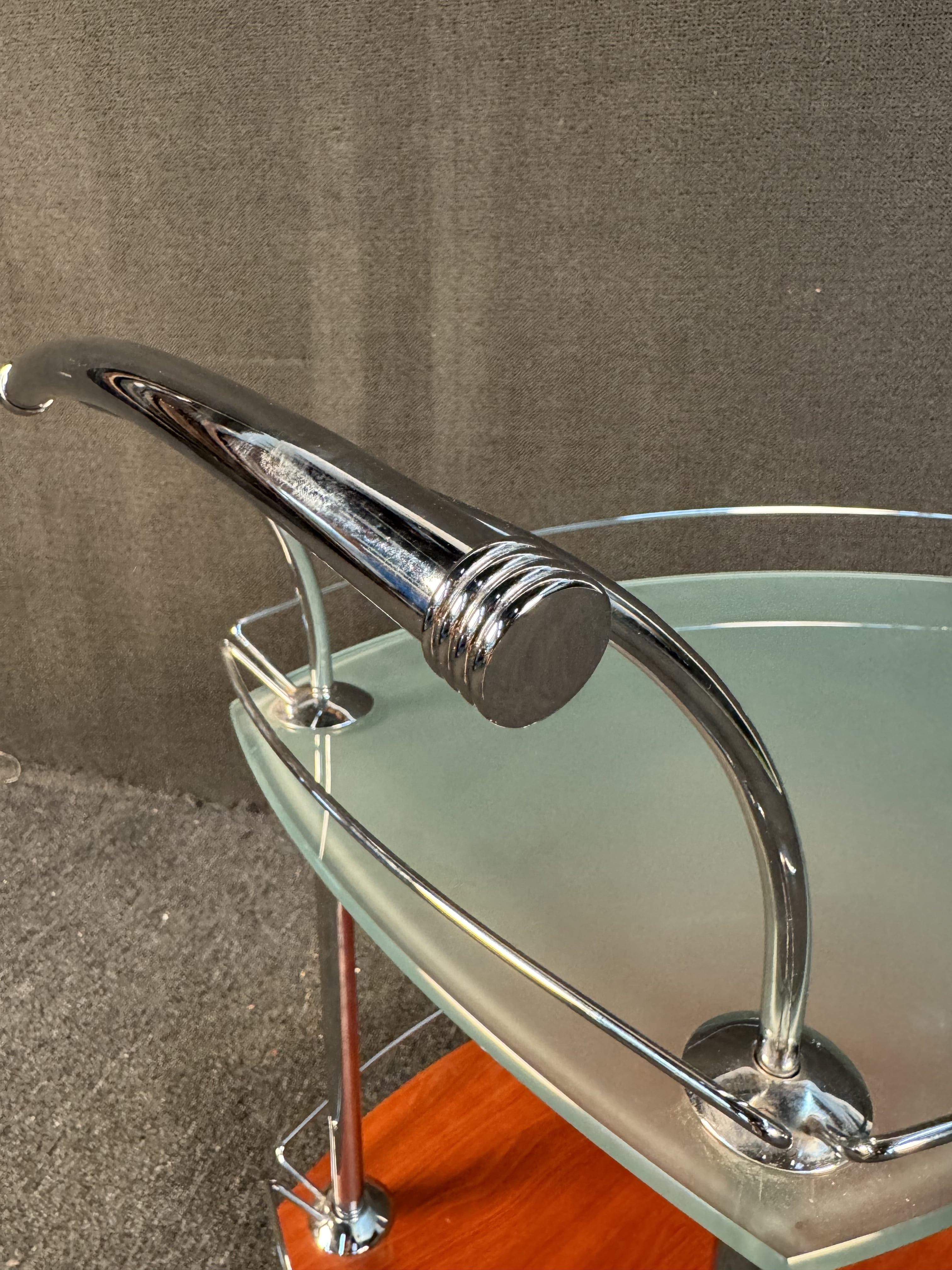 Stylish Tempered Glass Bar Cart 3