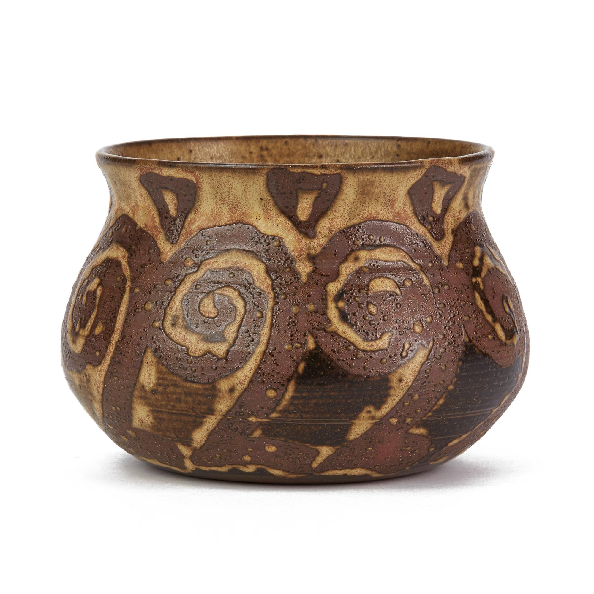 Stylish Tenmoku Glazed Pattern Studio Pottery Bowl Signed, 20th Century For Sale 1