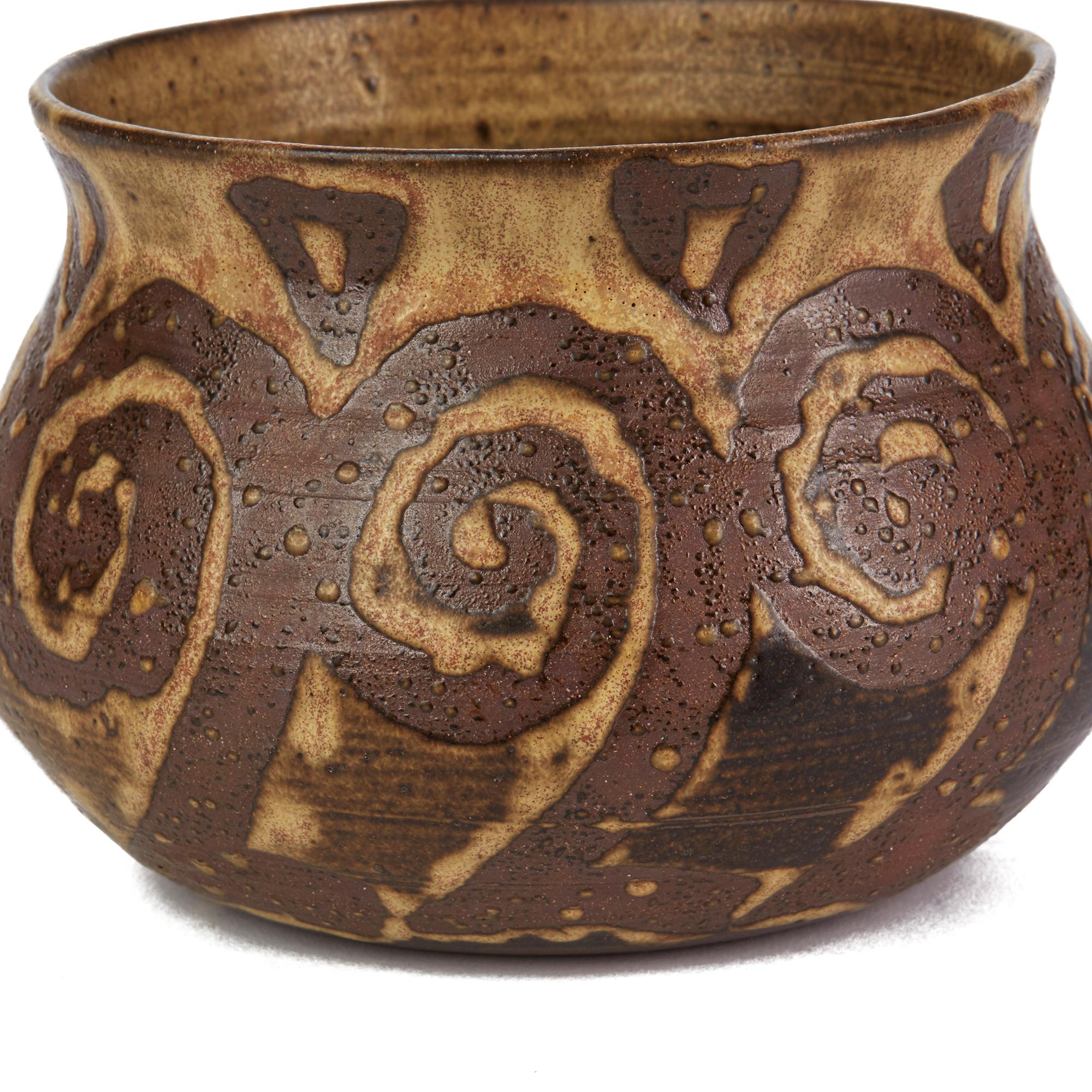 Modern Stylish Tenmoku Glazed Pattern Studio Pottery Bowl Signed, 20th Century For Sale