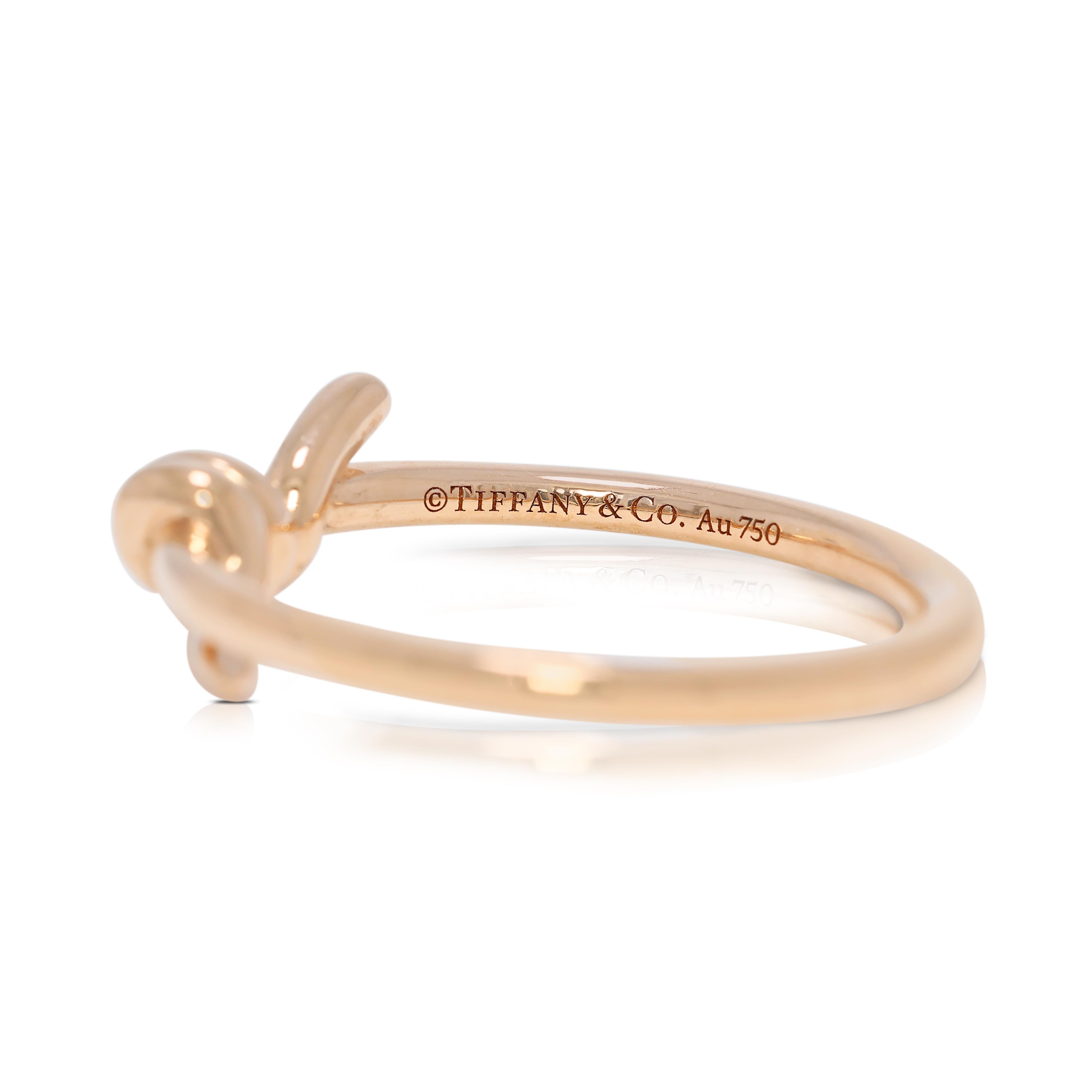 Women's Stylish Tiffany & Co. Ring in 18K Yellow Gold For Sale