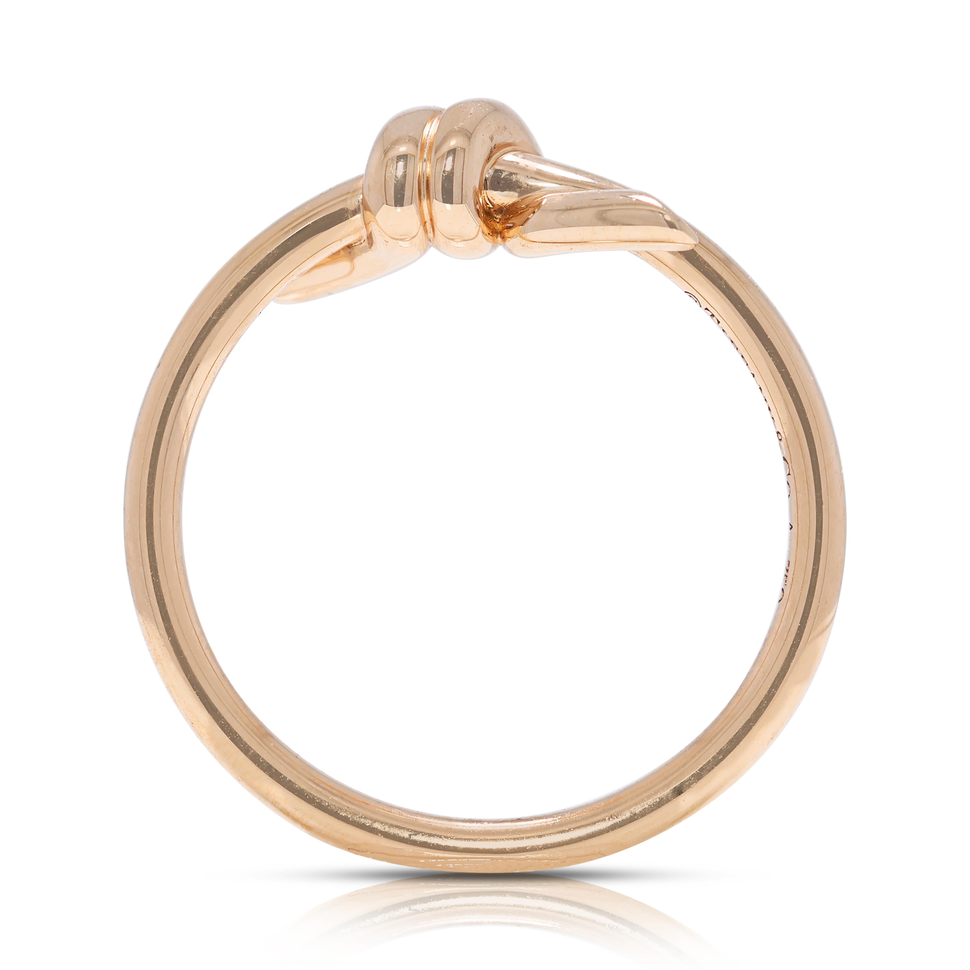 Stylish Tiffany & Co. Ring in 18K Yellow Gold For Sale 3