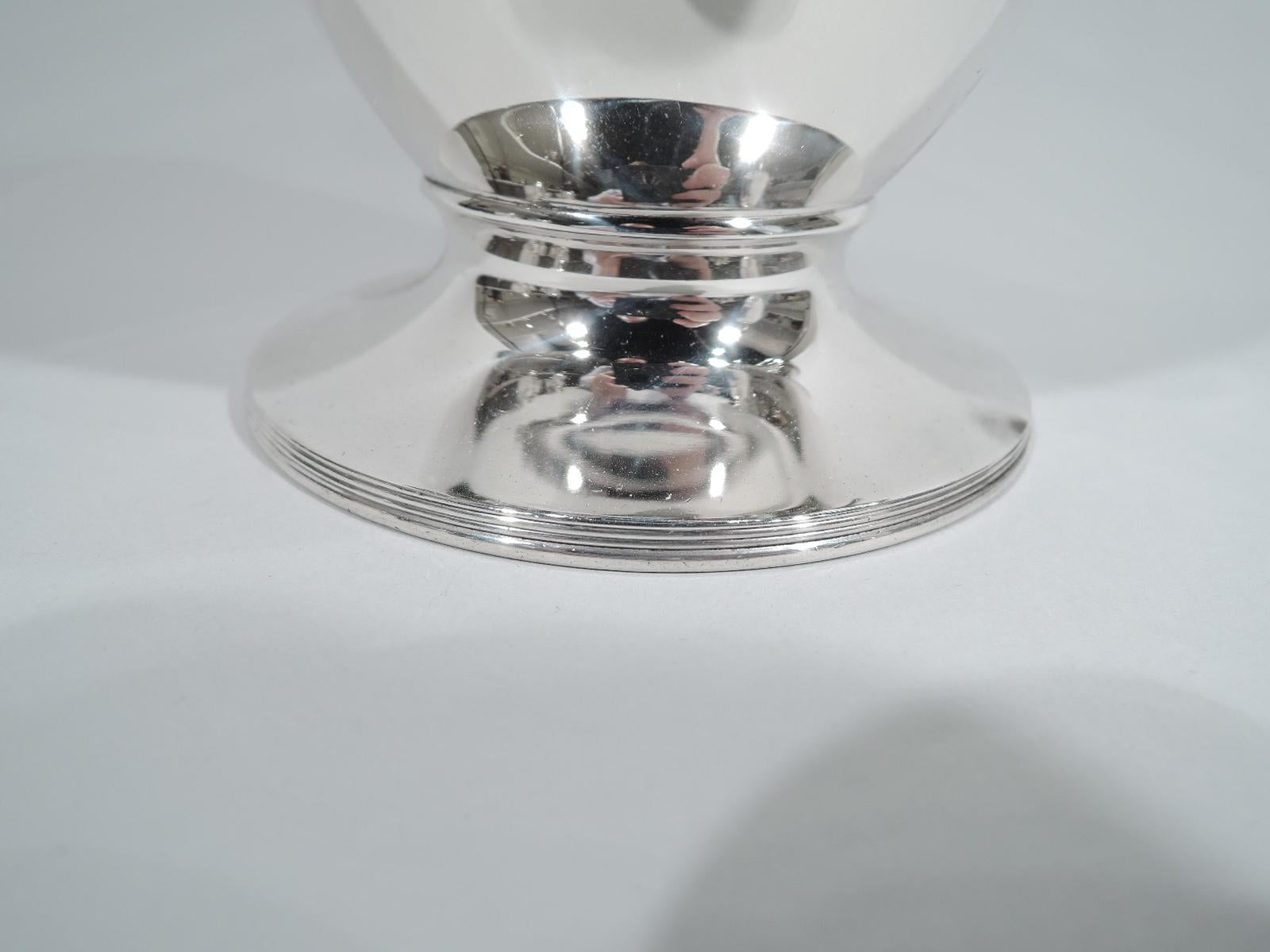 20th Century Stylish Tiffany Edwardian Modern Sterling Silver Coffee & Tea Set