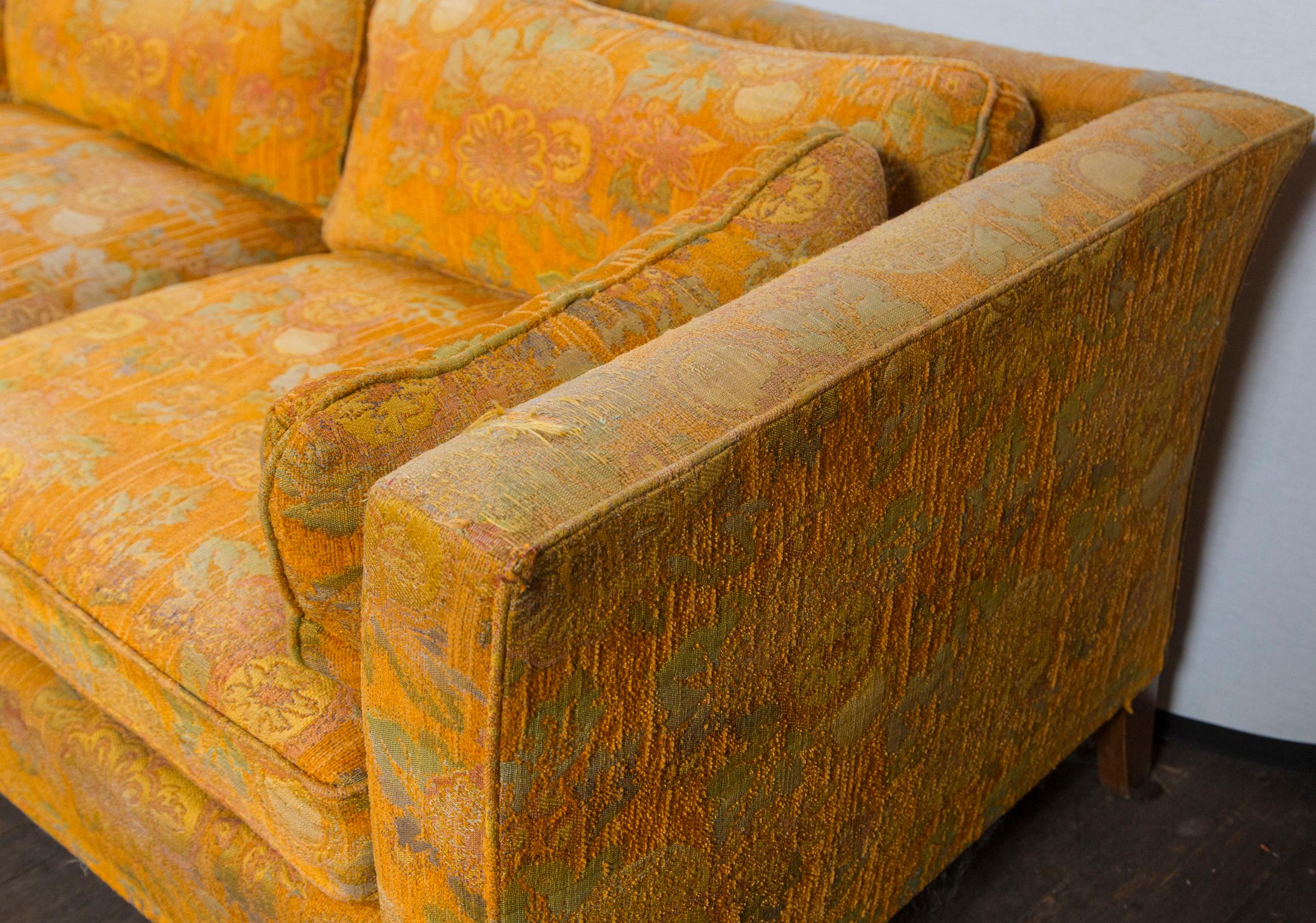 American Stylish Tuxedo Sofa