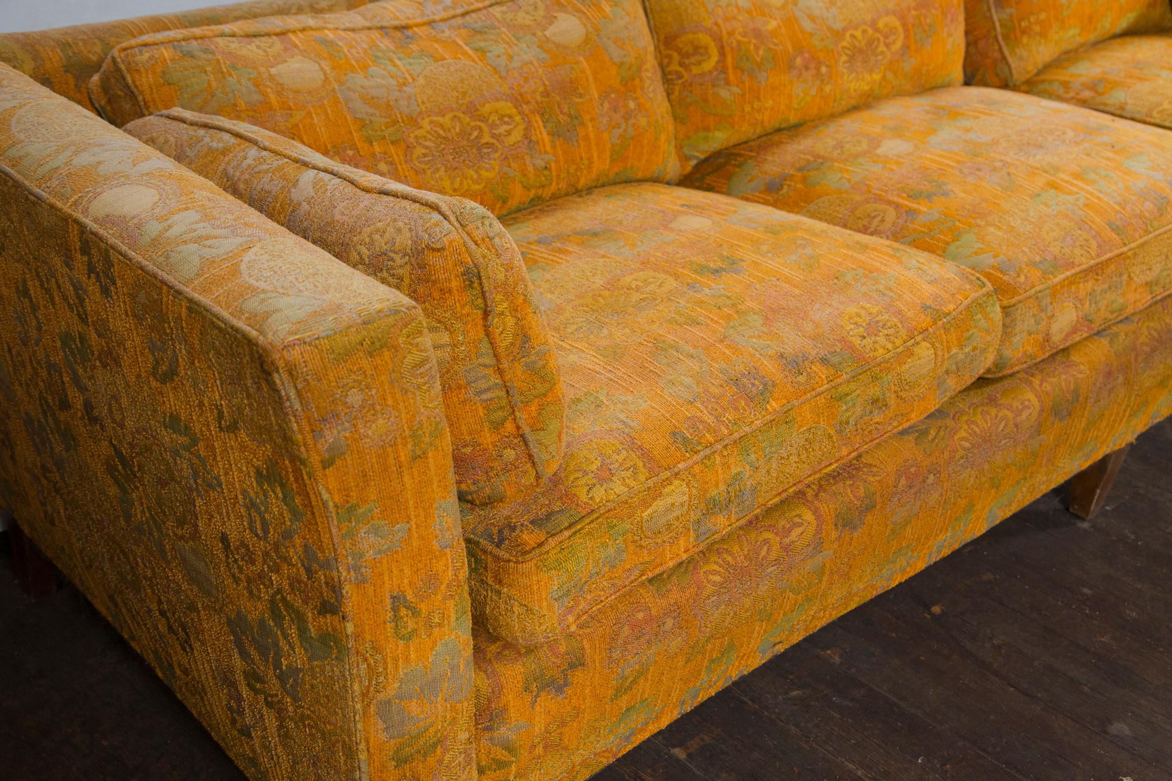Fabric Stylish Tuxedo Sofa