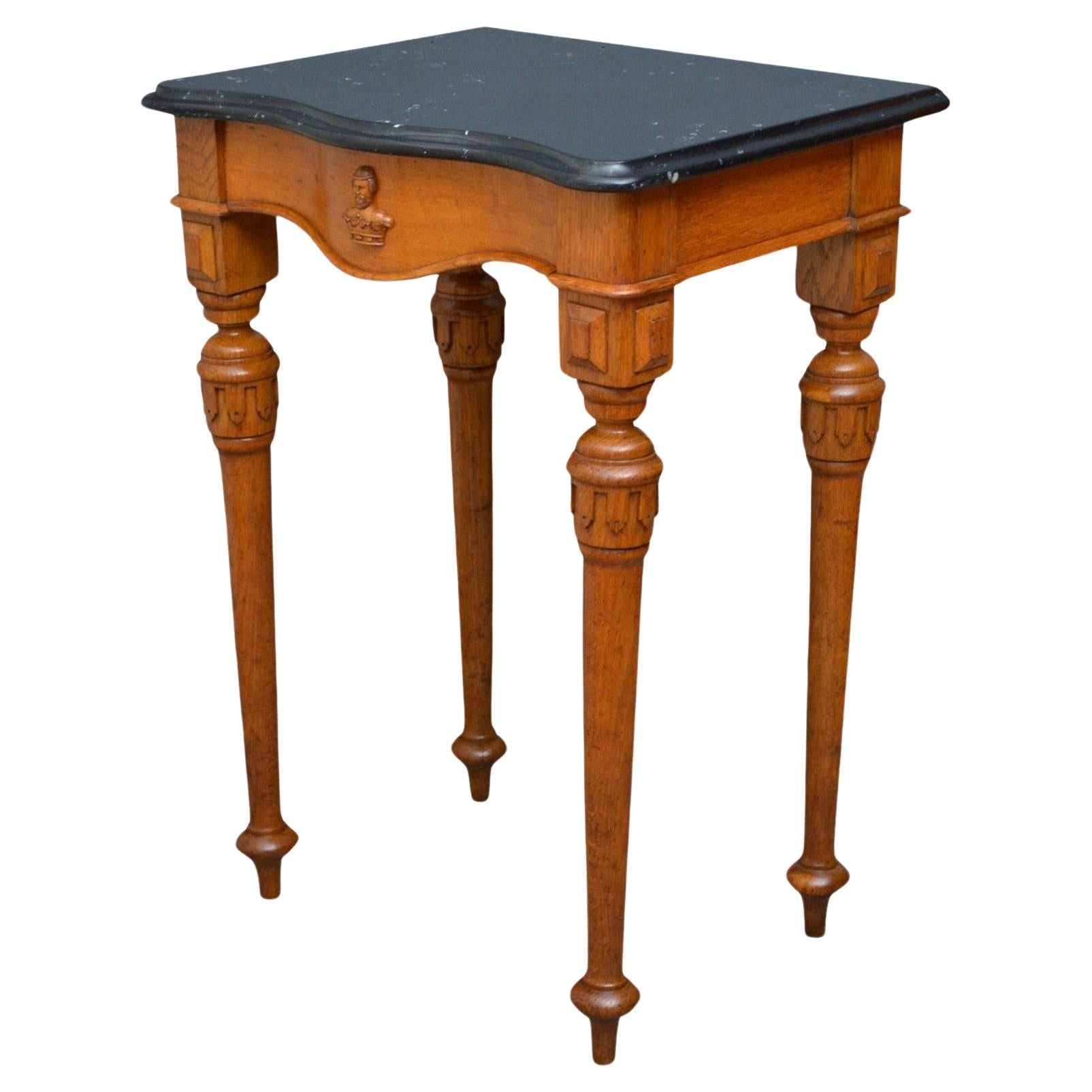 Table console victorienne élégante en chêne