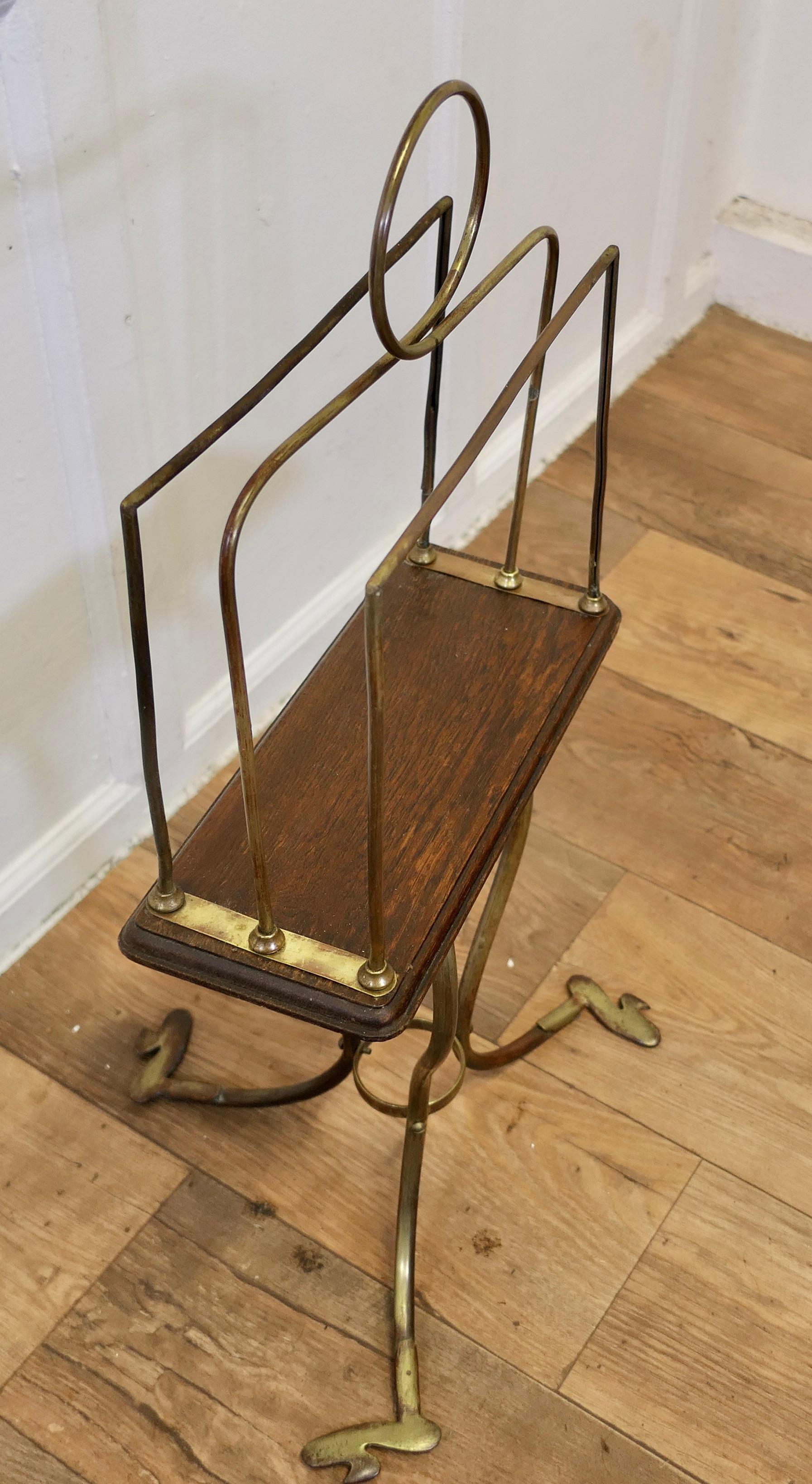 19th Century Stylish Victorian Golden Oak and Brass Revolving Magazine Rack    For Sale