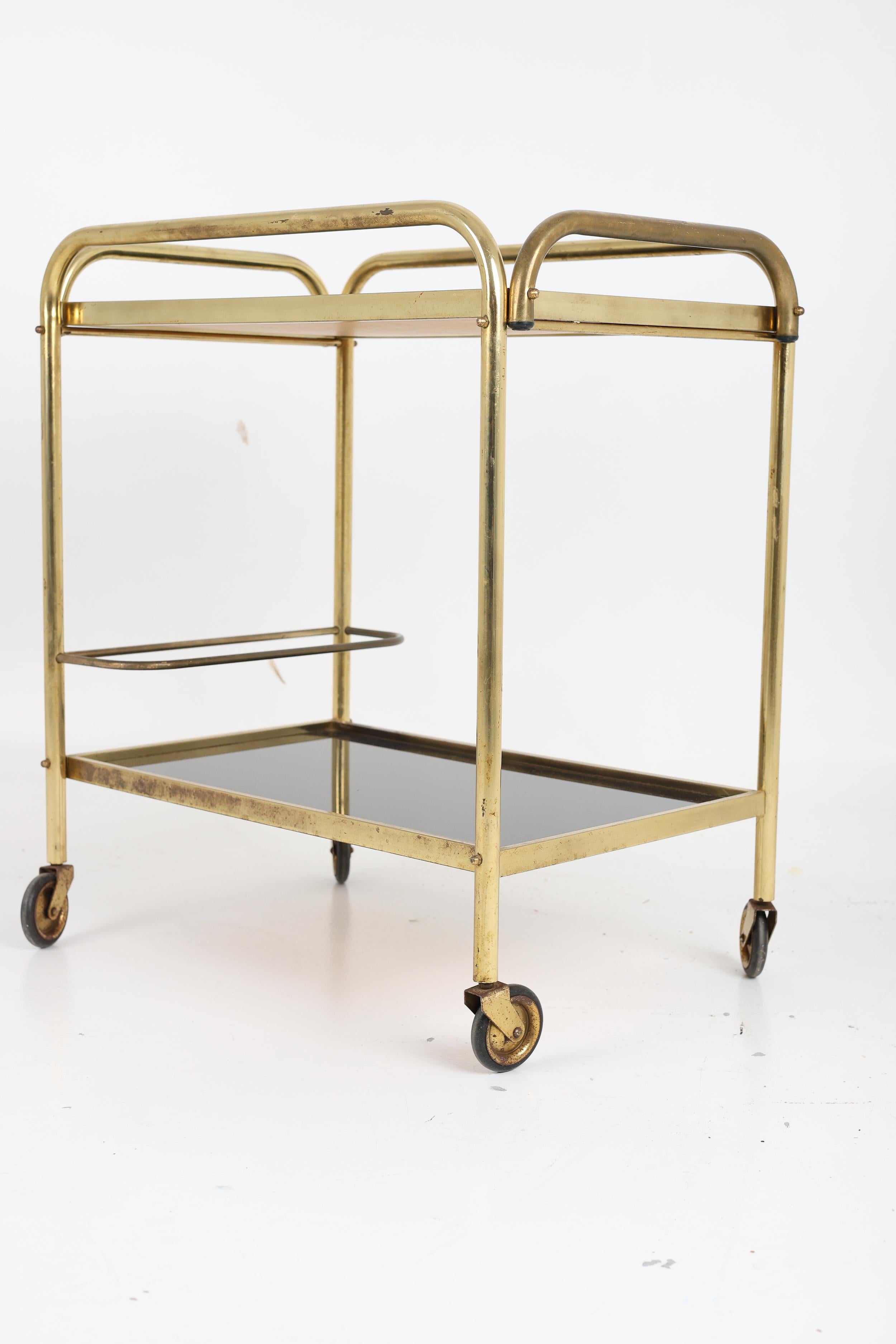 Stylish Vintage Brass and Black Glass Drinks Trolley For Sale 4