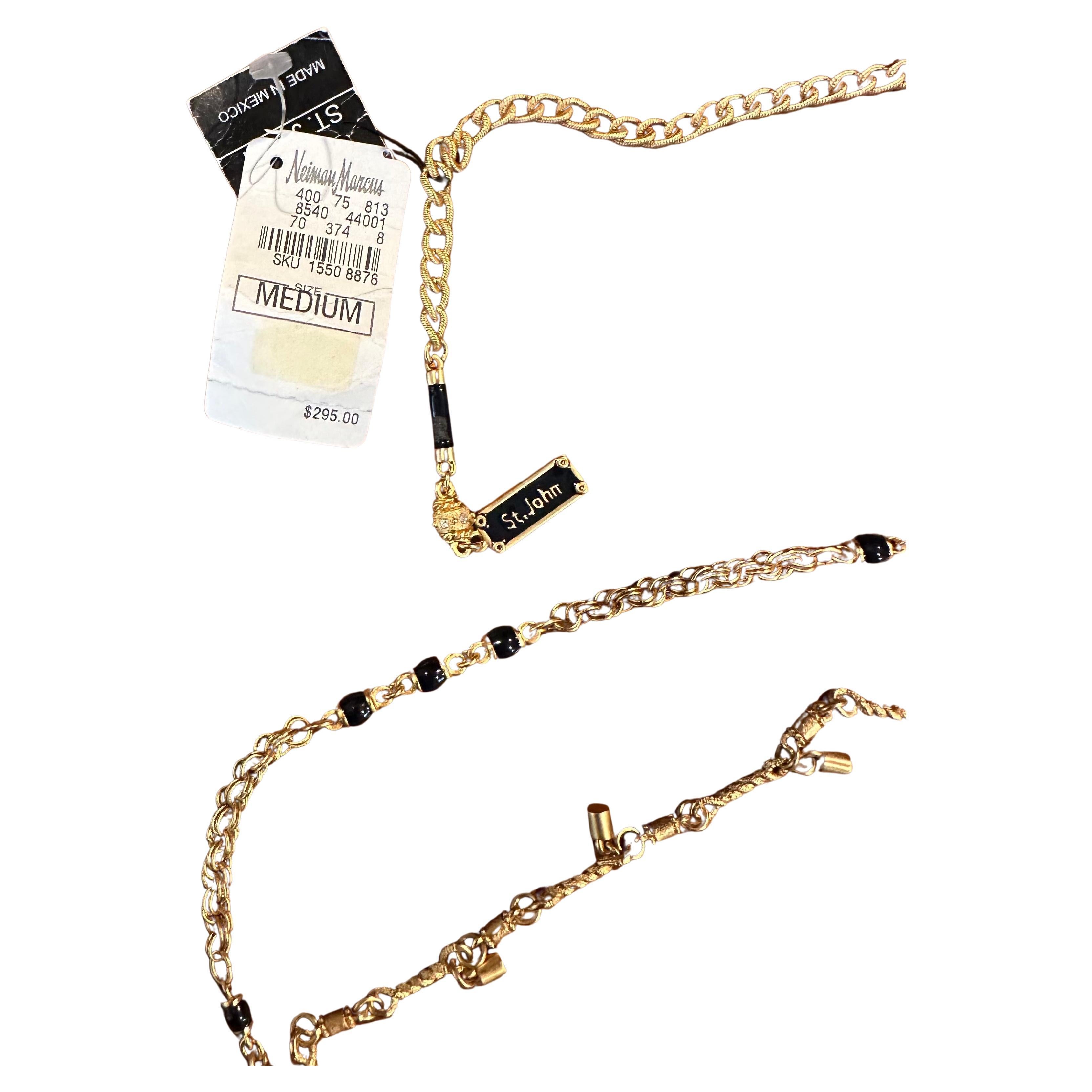 Stilvolle Vintage gebürstet Gold Triple Strand Gürtel mit Swivel Clip von St. John im Zustand „Gut“ im Angebot in San Diego, CA